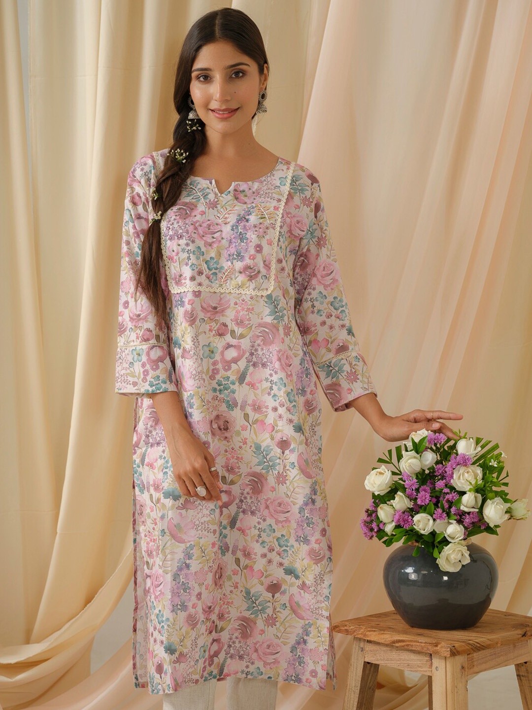 

Ishin Floral Printed Linen Straight Kurta, White