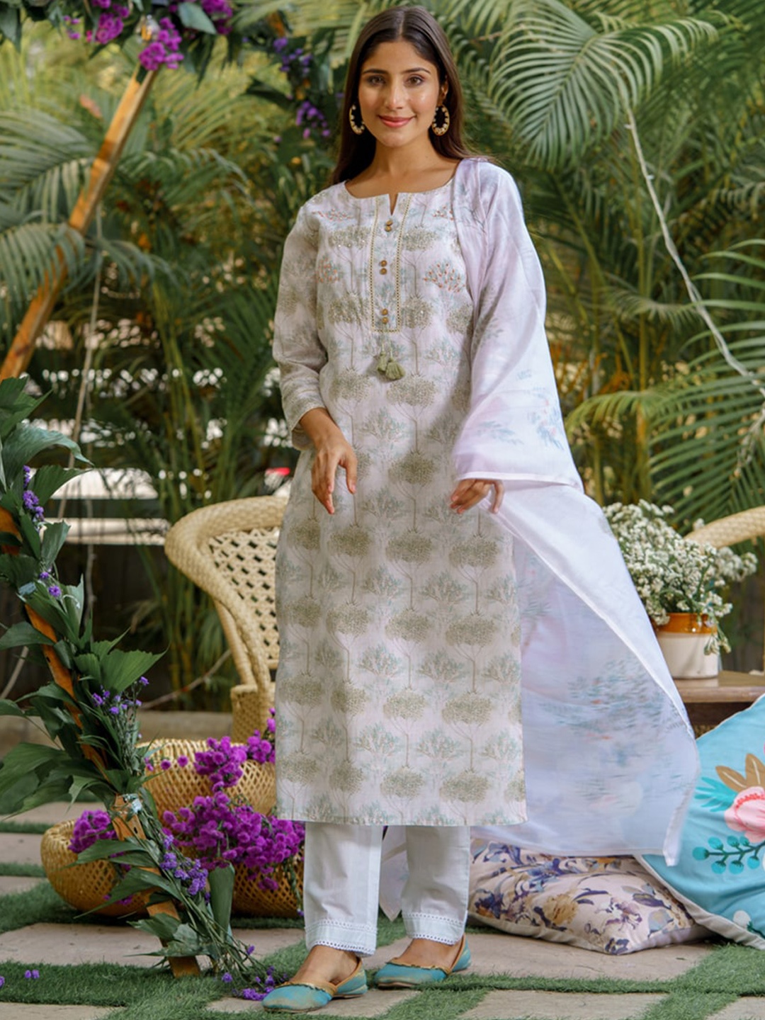 

Ishin Floral Printed Linen Straight Kurta With Dupatta, White