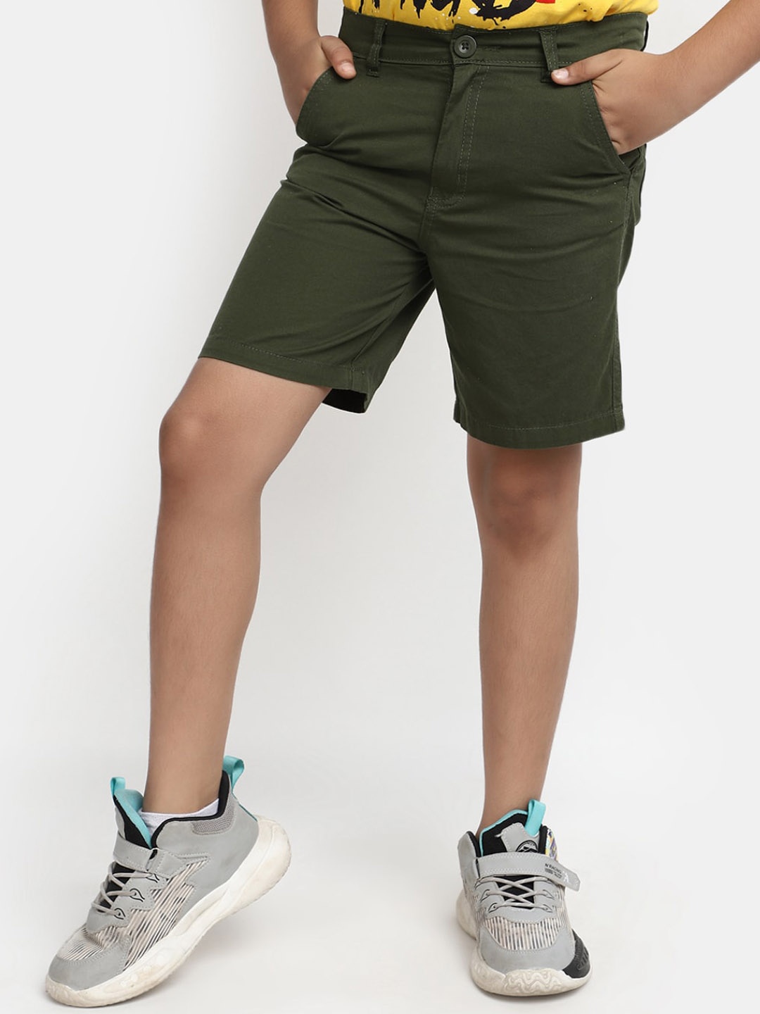 

V-Mart Boys Mid-Rise Cotton Shorts, Green