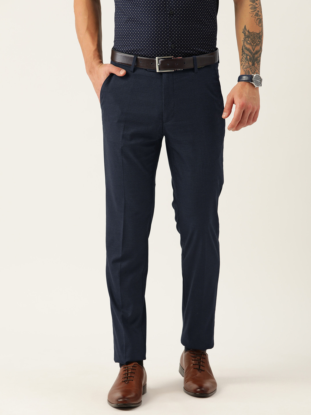 

Peter England Men Checked Slim Fit Formal Trousers, Navy blue