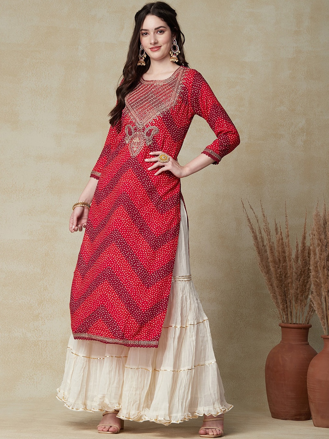 

FASHOR Ethnic Motifs Printed Keyhole Neck Flared Sleeves Sequinned Kurta, Red