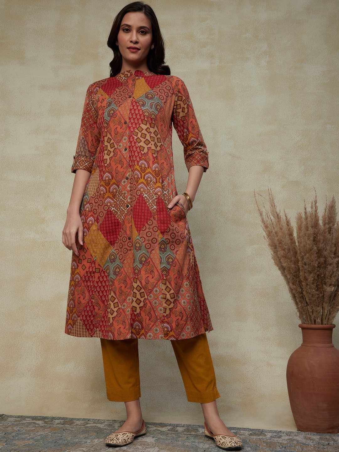 

FASHOR Floral Printed Mandarin Collar Pure Cotton A-Line Kurta, Brown