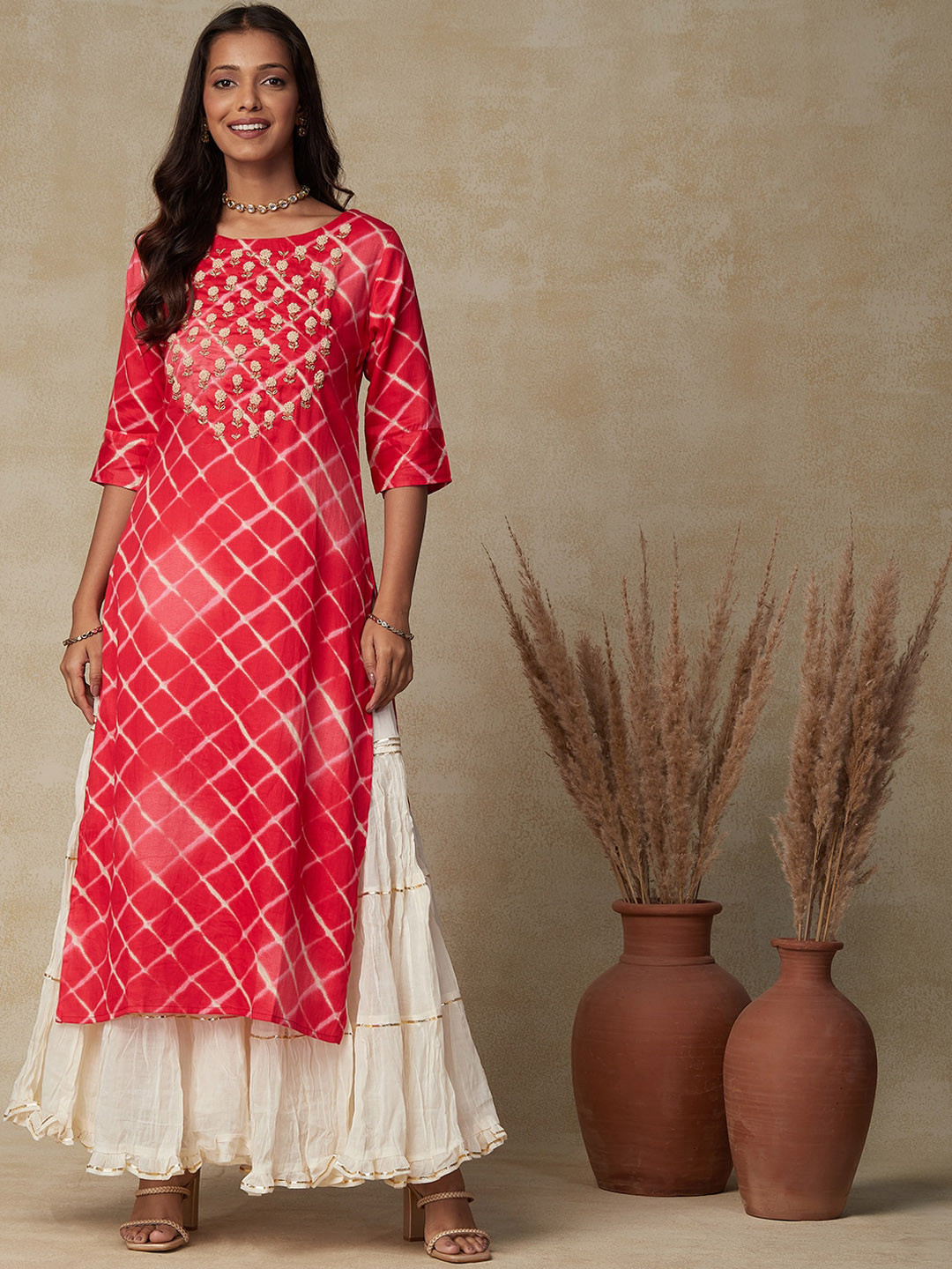 

FASHOR Geometric Printed Thread Work Straight Pure Cotton Kurta, Red