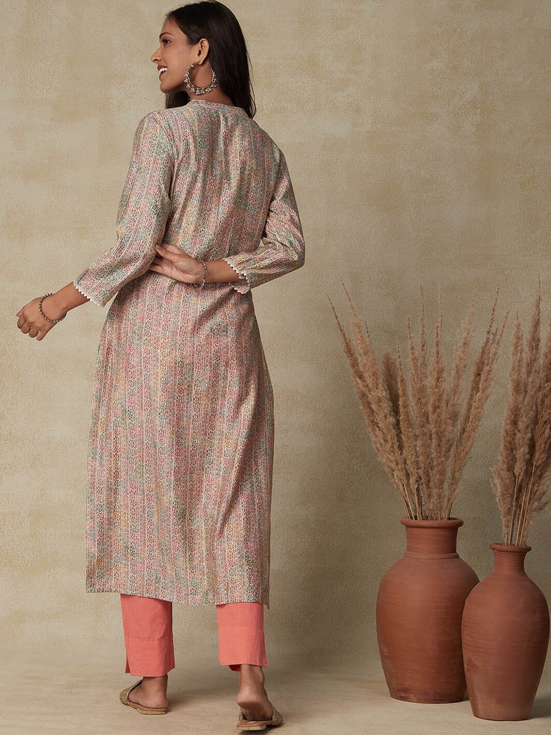 

FASHOR Embroidered Thread Work Kurta, Taupe