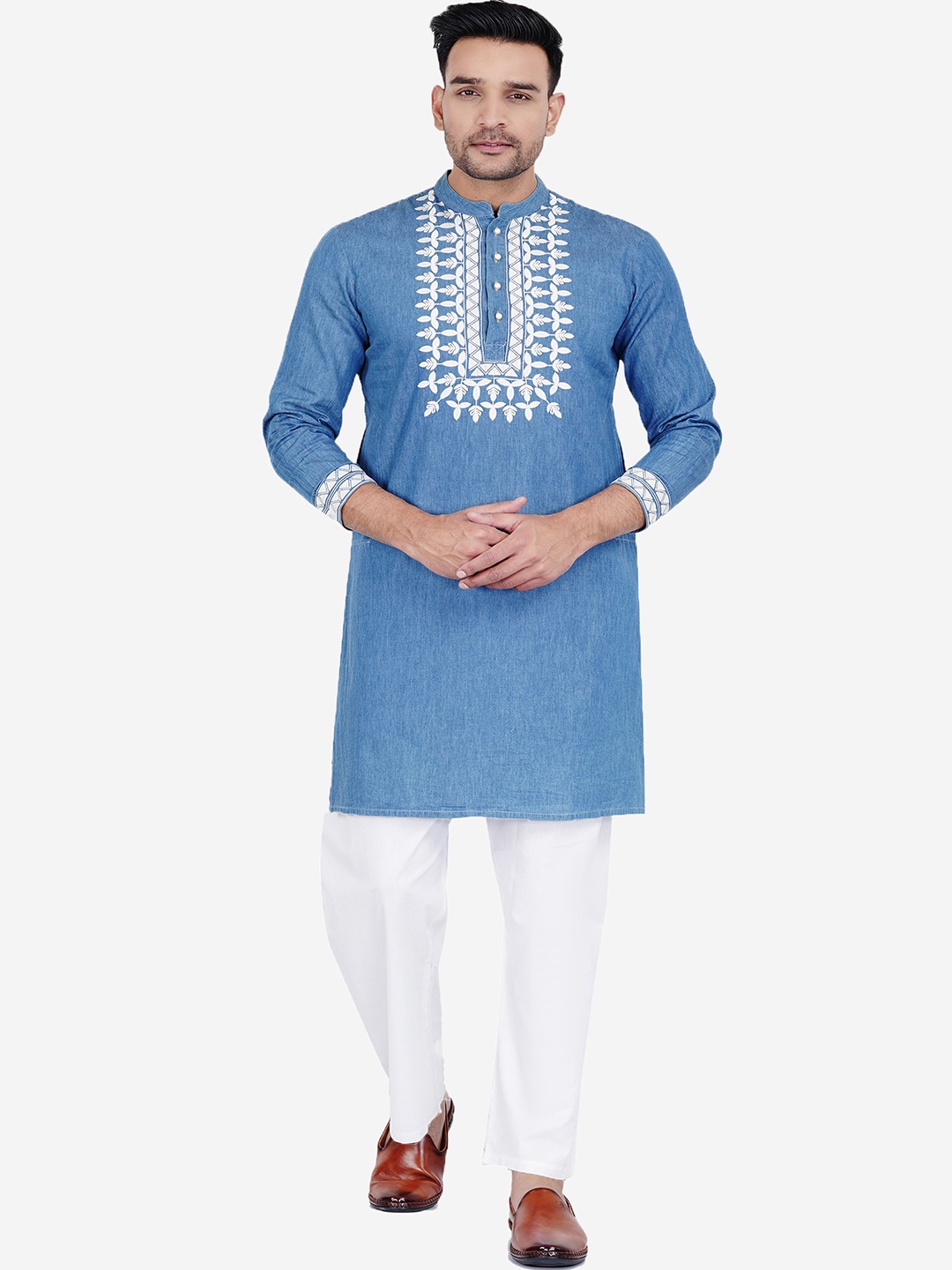 

SUMAVI-FASHION Ethnic Motifs Embroidered Thread Work Denim Kurta, Blue