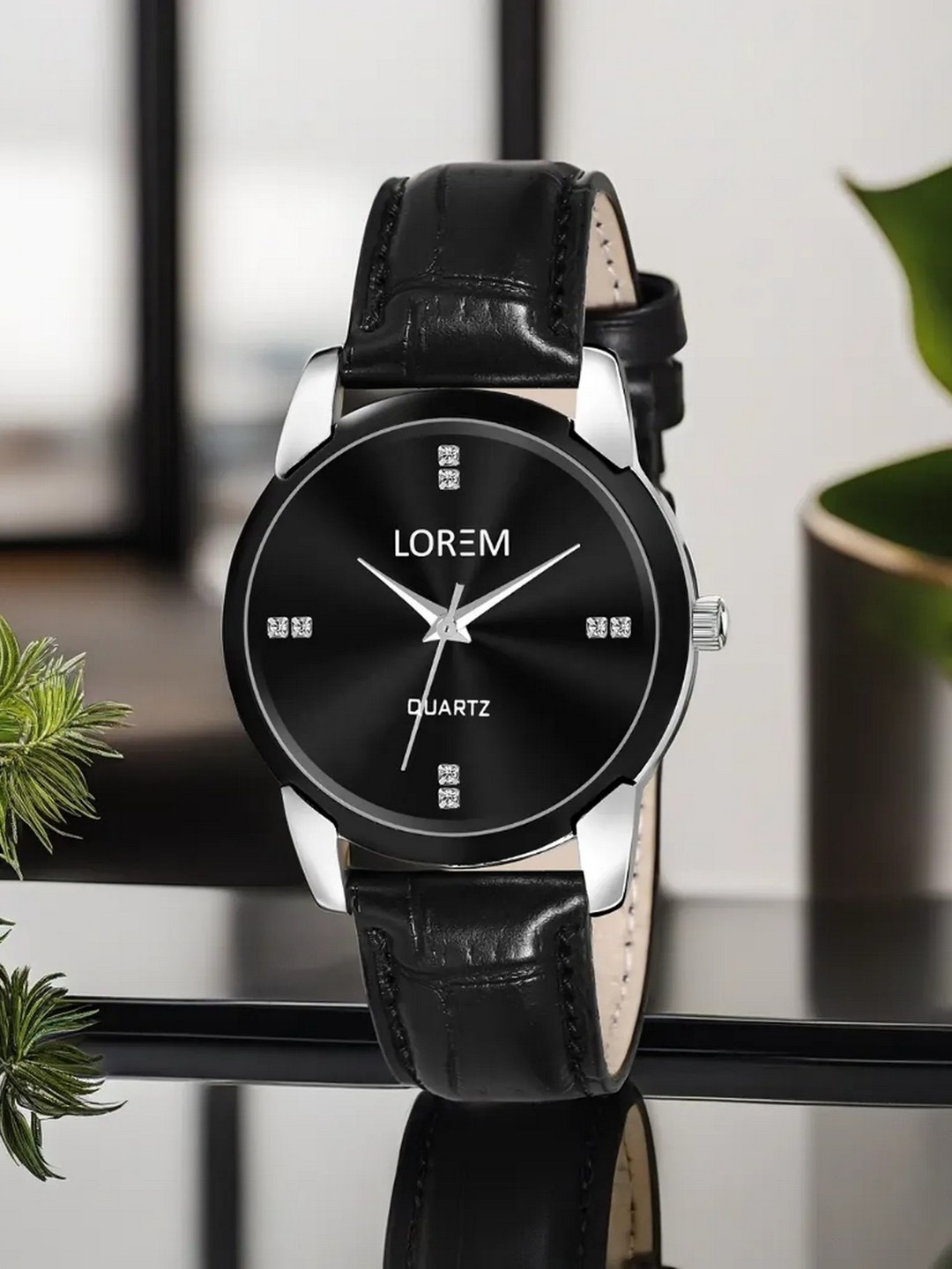 

LOREM Black Brass Dial & Leather Textured Straps Analogue Watch