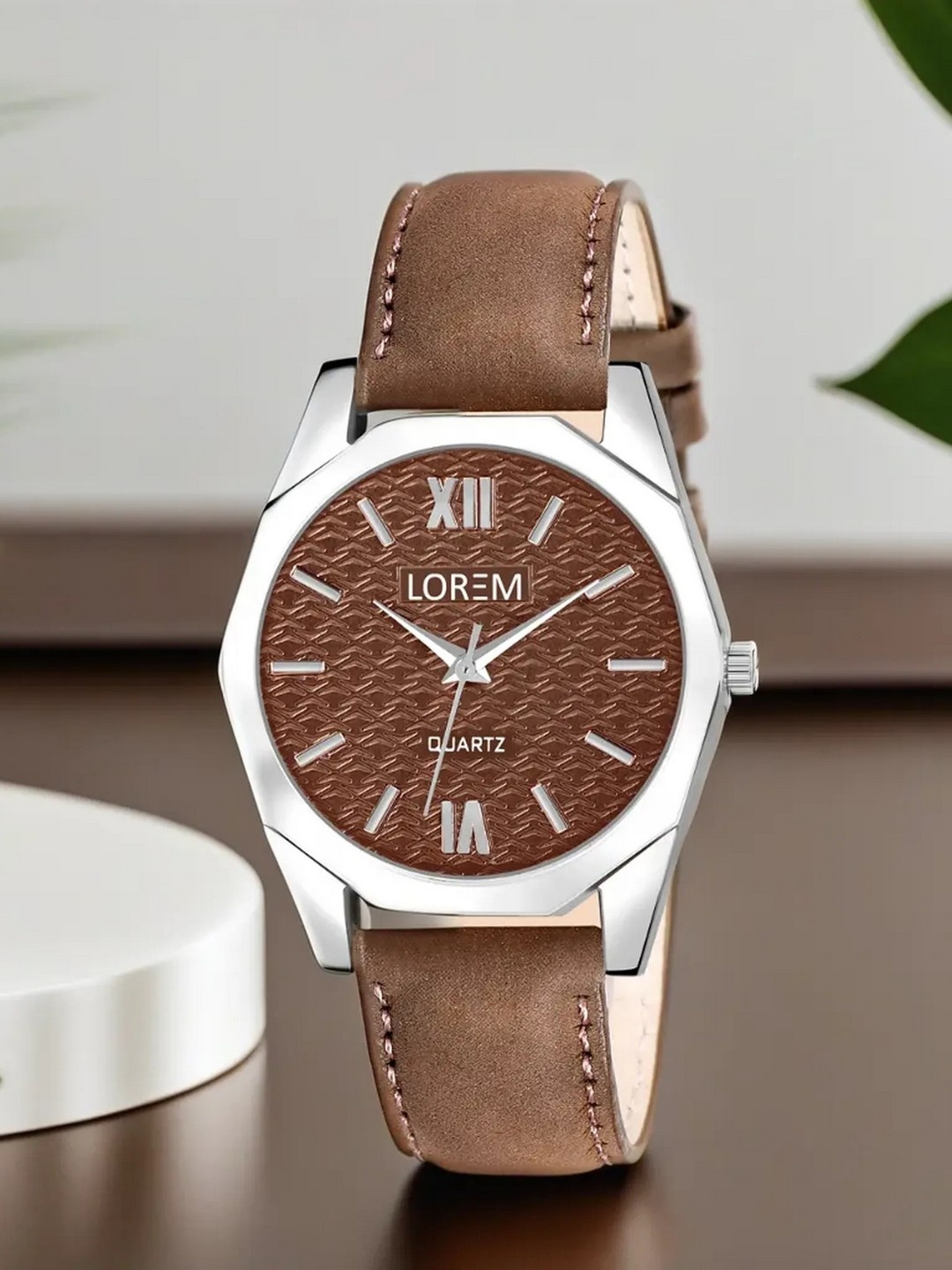 

LOREM Women Textured Dial Leather Straps Analogue Watch LR332, Brown