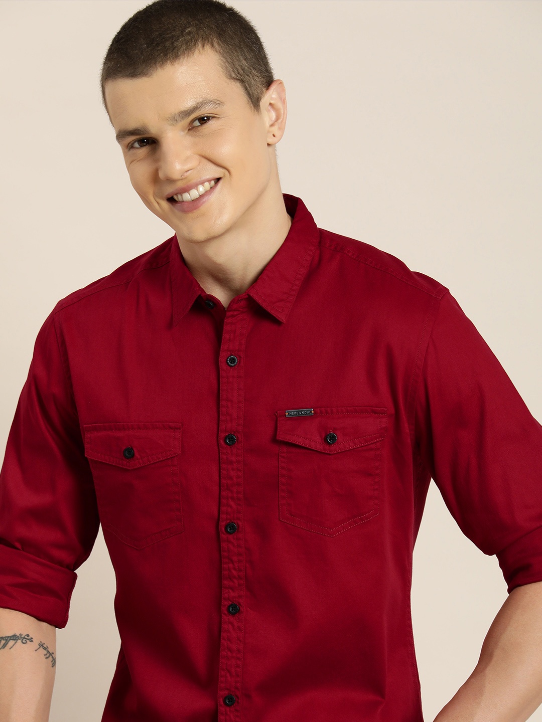 

HERE&NOW Men Slim Fit Opaque Casual Shirt, Red