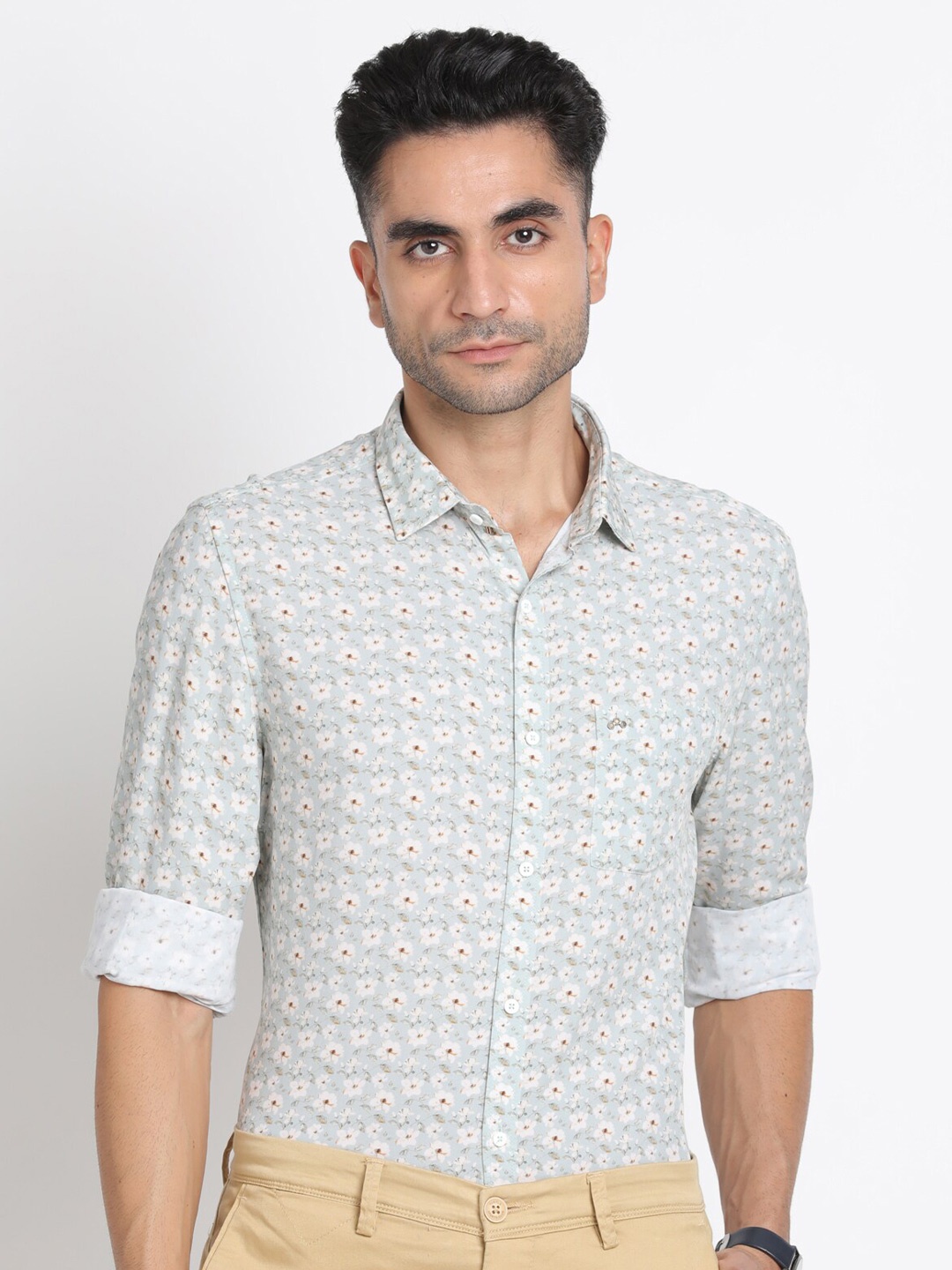

Turtle Men Blue Relaxed Slim Fit Floral Printed Formal Shirt