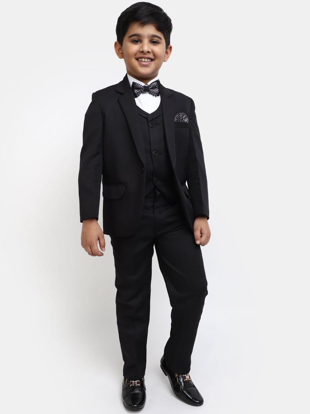 

V-Mart Boys Single-Breasted 4-Piece Casual Suit, Black