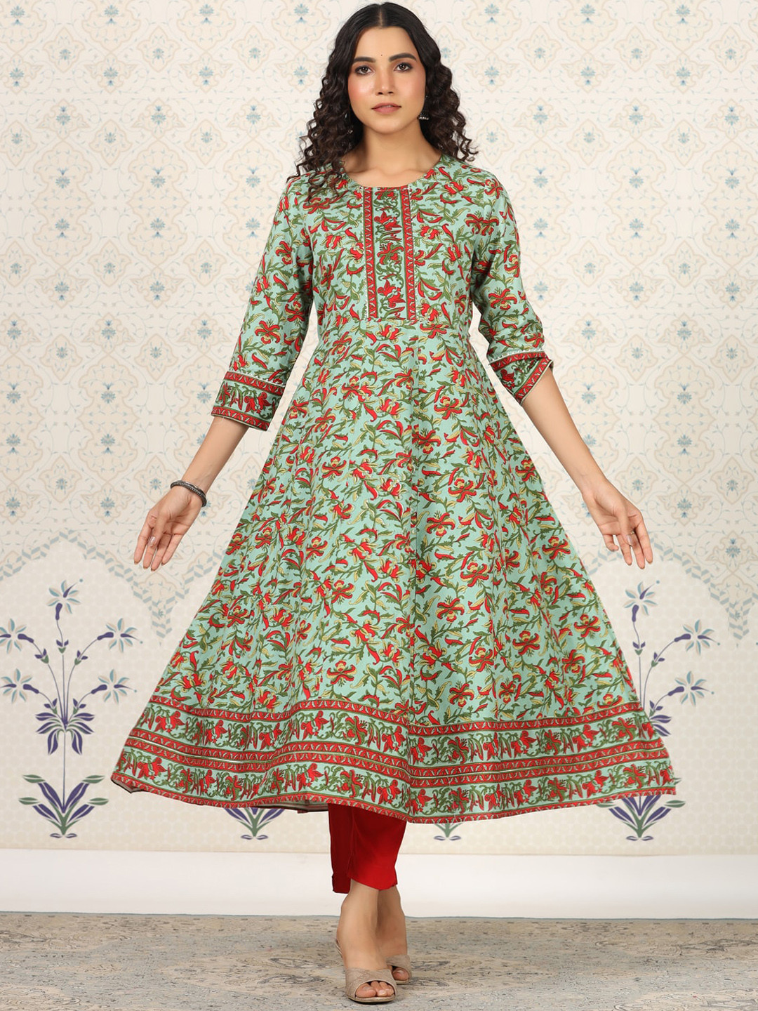 

Ode by House of Pataudi Floral Printed Anarkali Kurta, Green