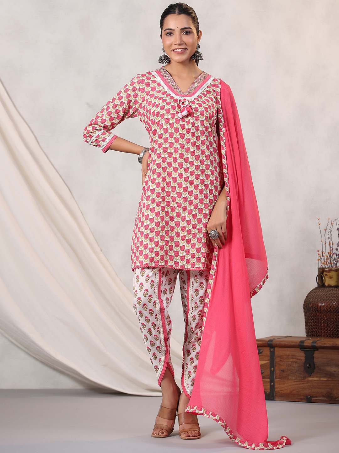 

Readiprint Floral Printed Mirror Work Cotton Kurti with Dhoti Pants & Dupatta, Pink
