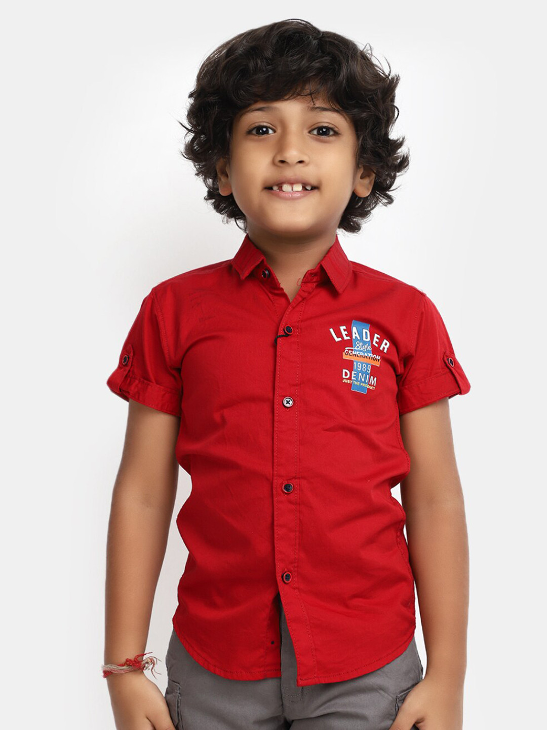 

V-Mart Boys Regular Fit Typography Printed Short Sleeve Pure Cotton Casual Shirt, Maroon