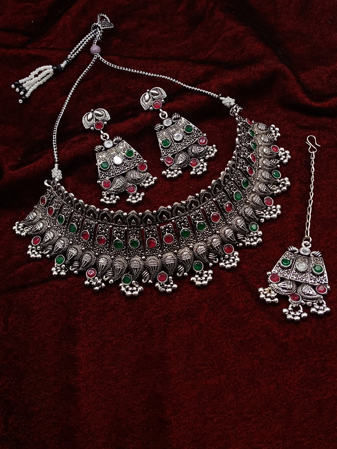 

AASHISH IMITATION Rhodium-Plated Kundan-Studded Necklace With Earrings And Maang Tika, Silver