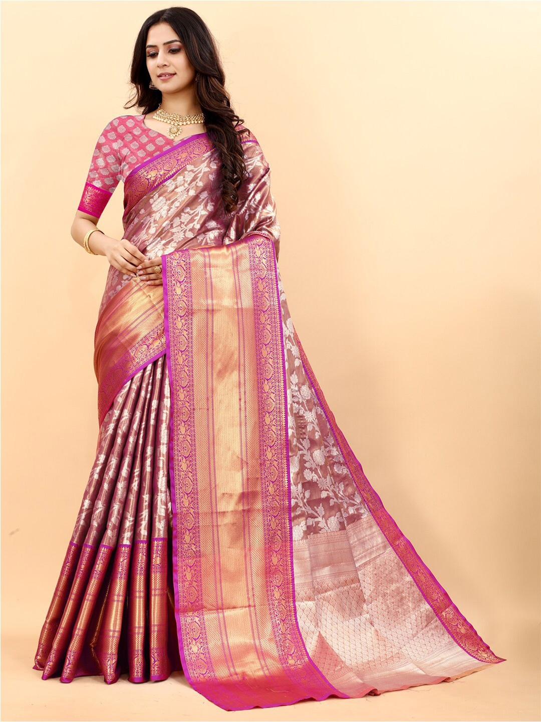 

JATRIQQ Woven Design Zari Kanjeevaram Saree, Rose gold