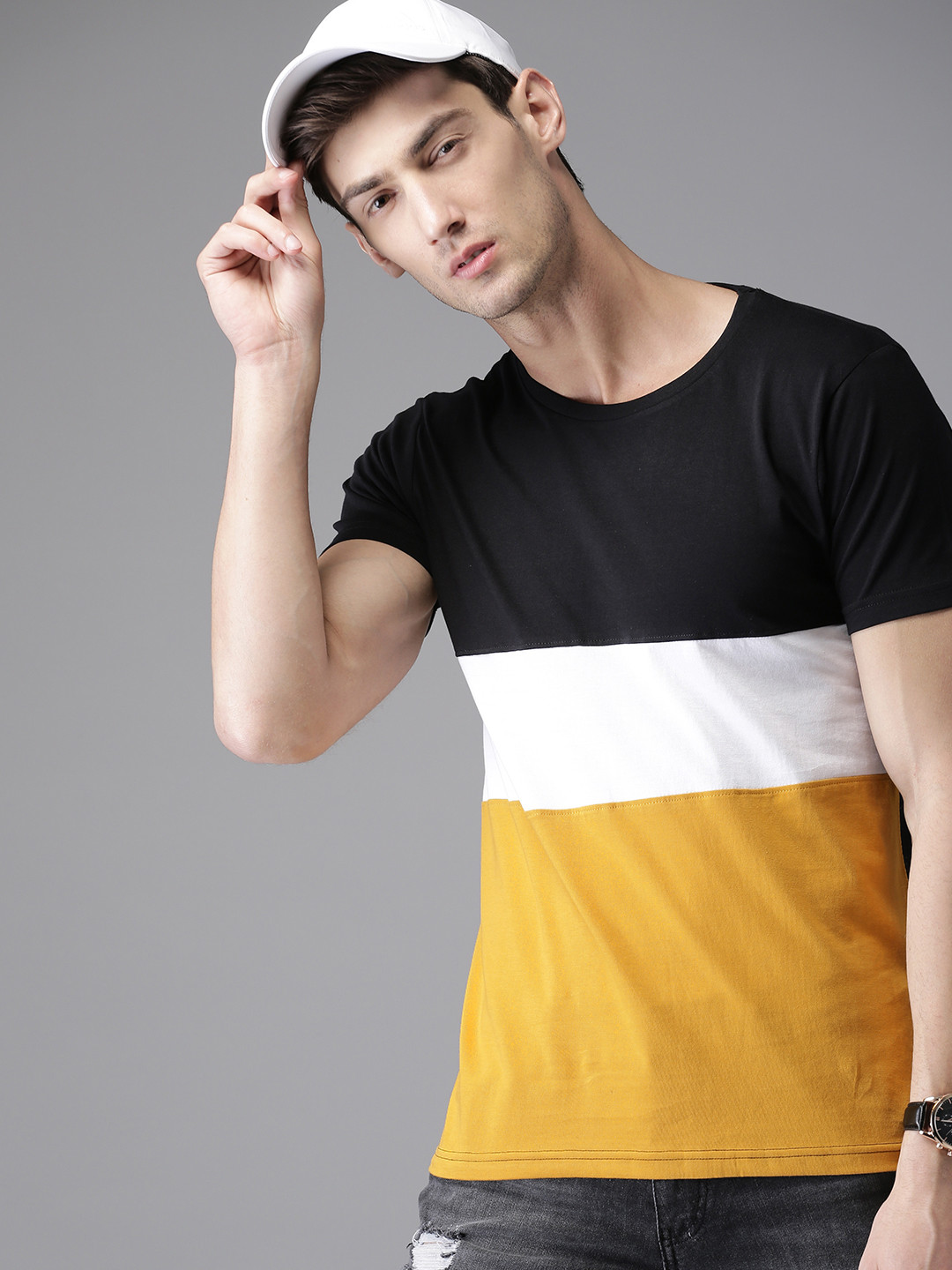 

HERE&NOW Men Black & Mustard Yellow Colourblocked Round Neck T-shirt
