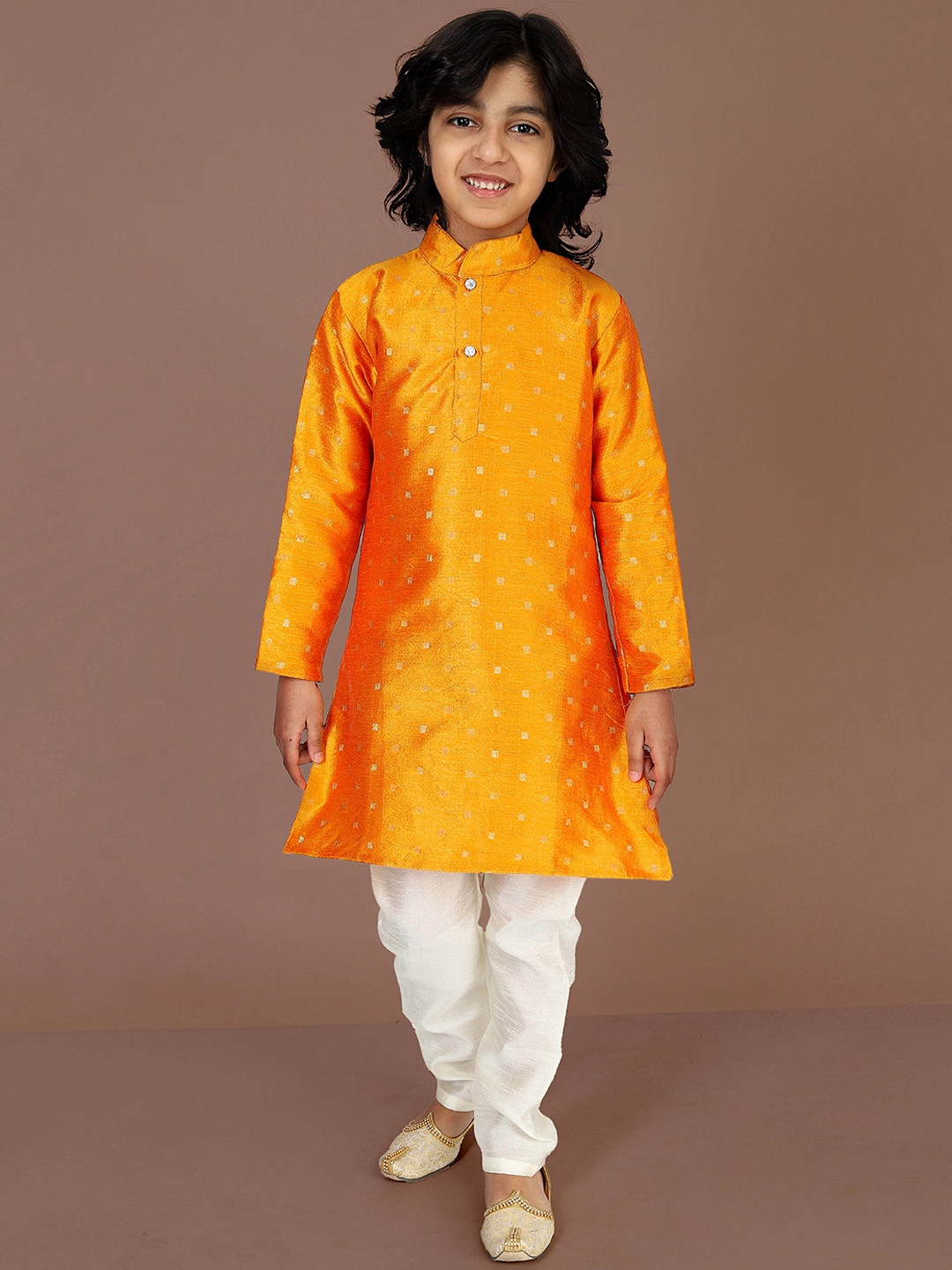 

VESHAM Boys Geometric Self Design Kurta With Pyjamas, Orange