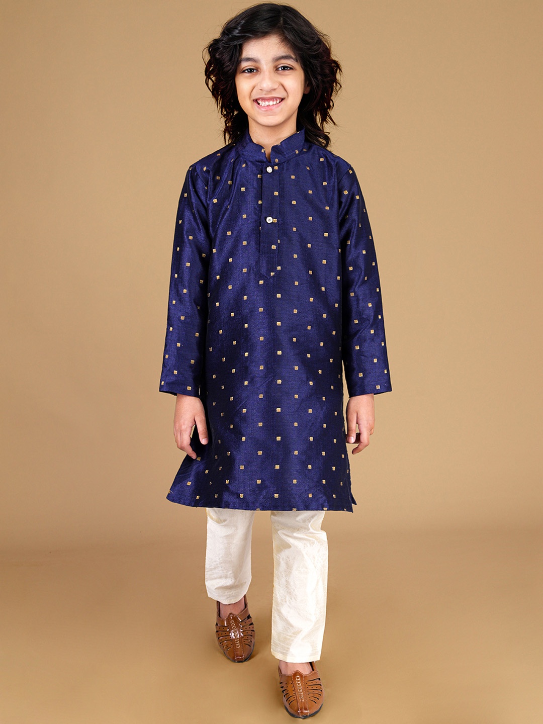 

VESHAM Boys Geometric Embroidered Kurta With Pyjamas, Blue