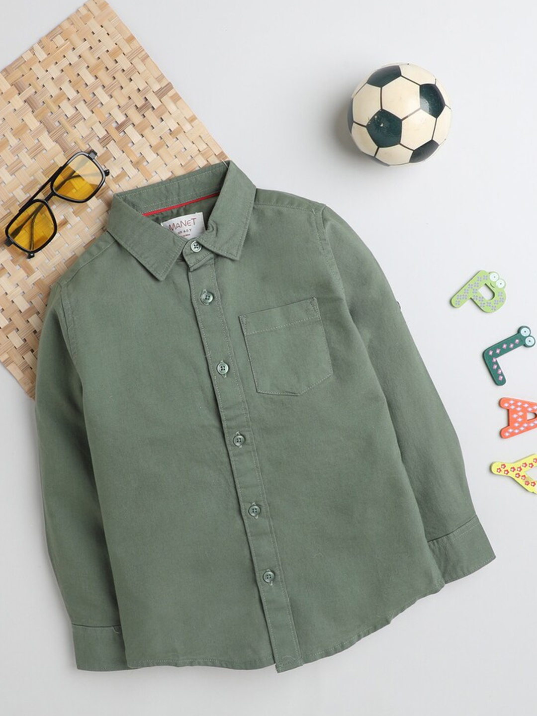 

MANET Boys Spread Collar Oxford Cotton Casual Shirt, Green