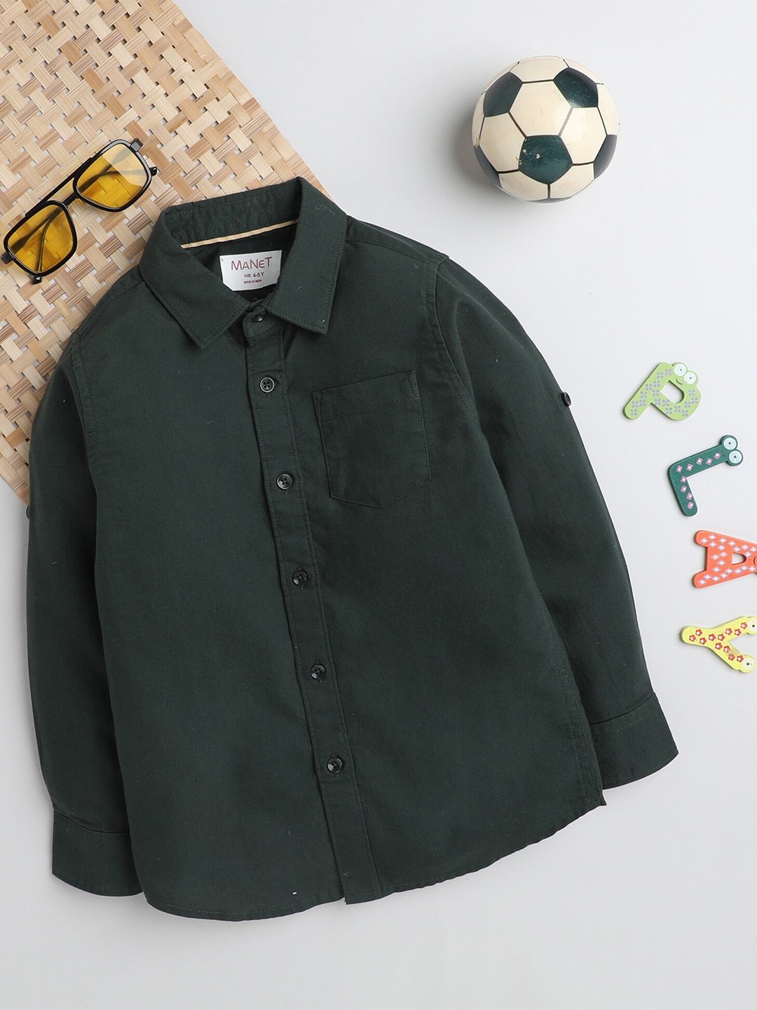 

MANET Boys Spread Collar Oxford Weave Cotton Casual Shirt, Green