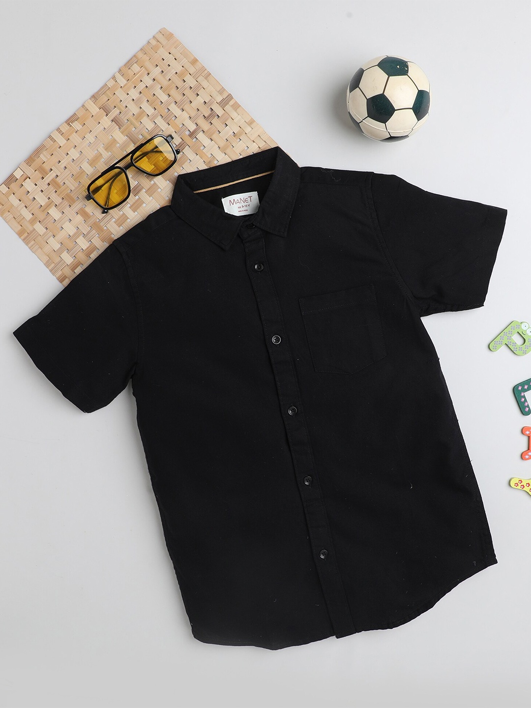 

MANET Boys Spread Collar Cotton Casual Shirt, Black