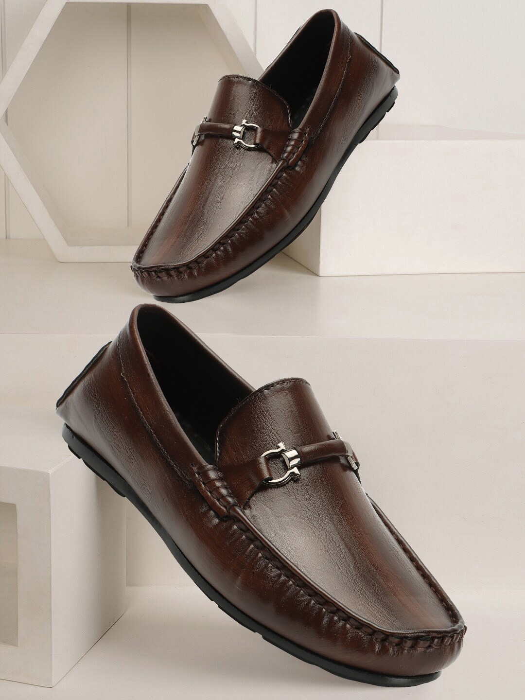 

Carlton London Men Lightweight Horsebit Loafers, Brown