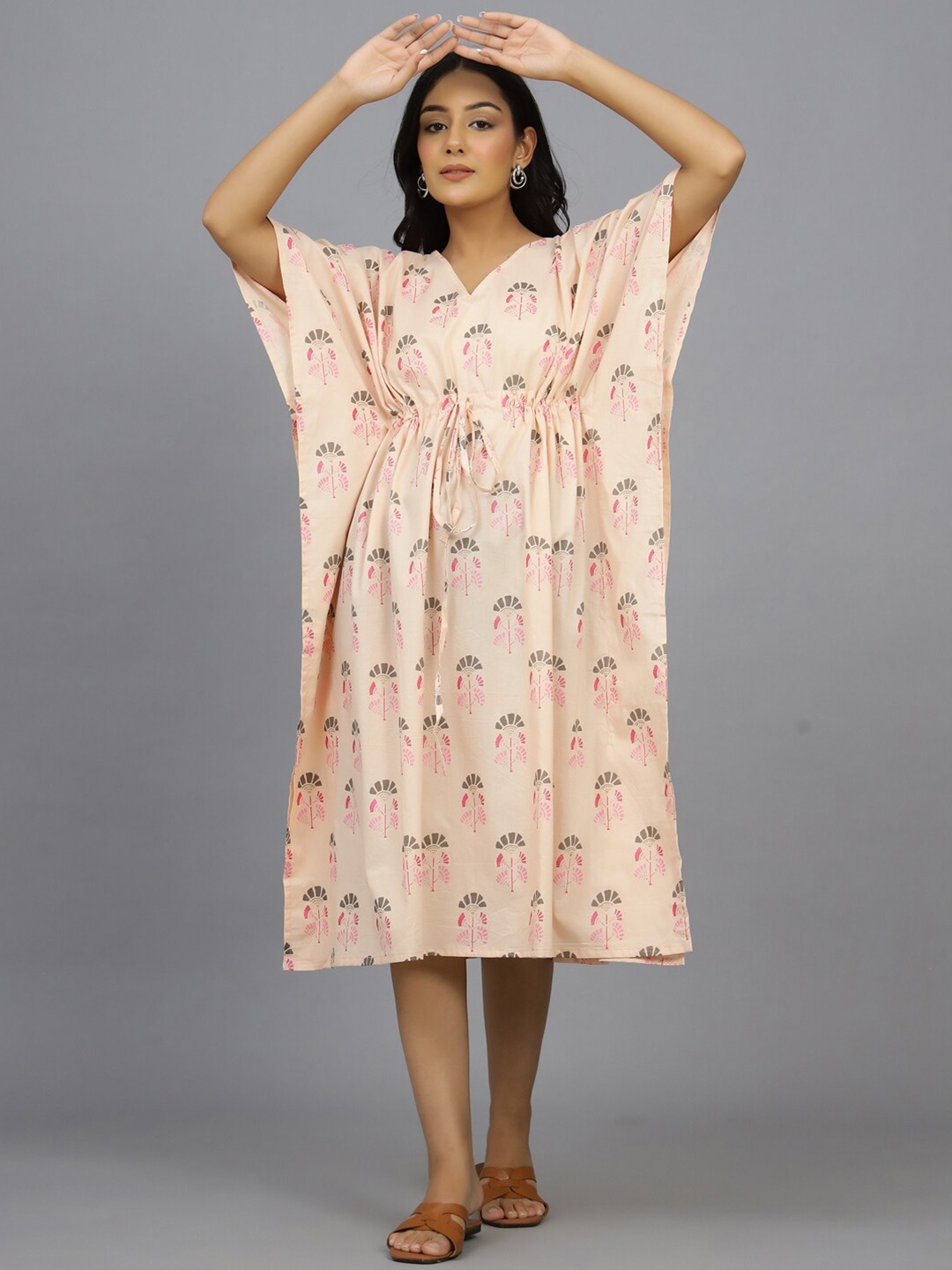 

HANDICRAFT PALACE Conversational Printed Pure Cotton Kaftan Nightdress, Peach