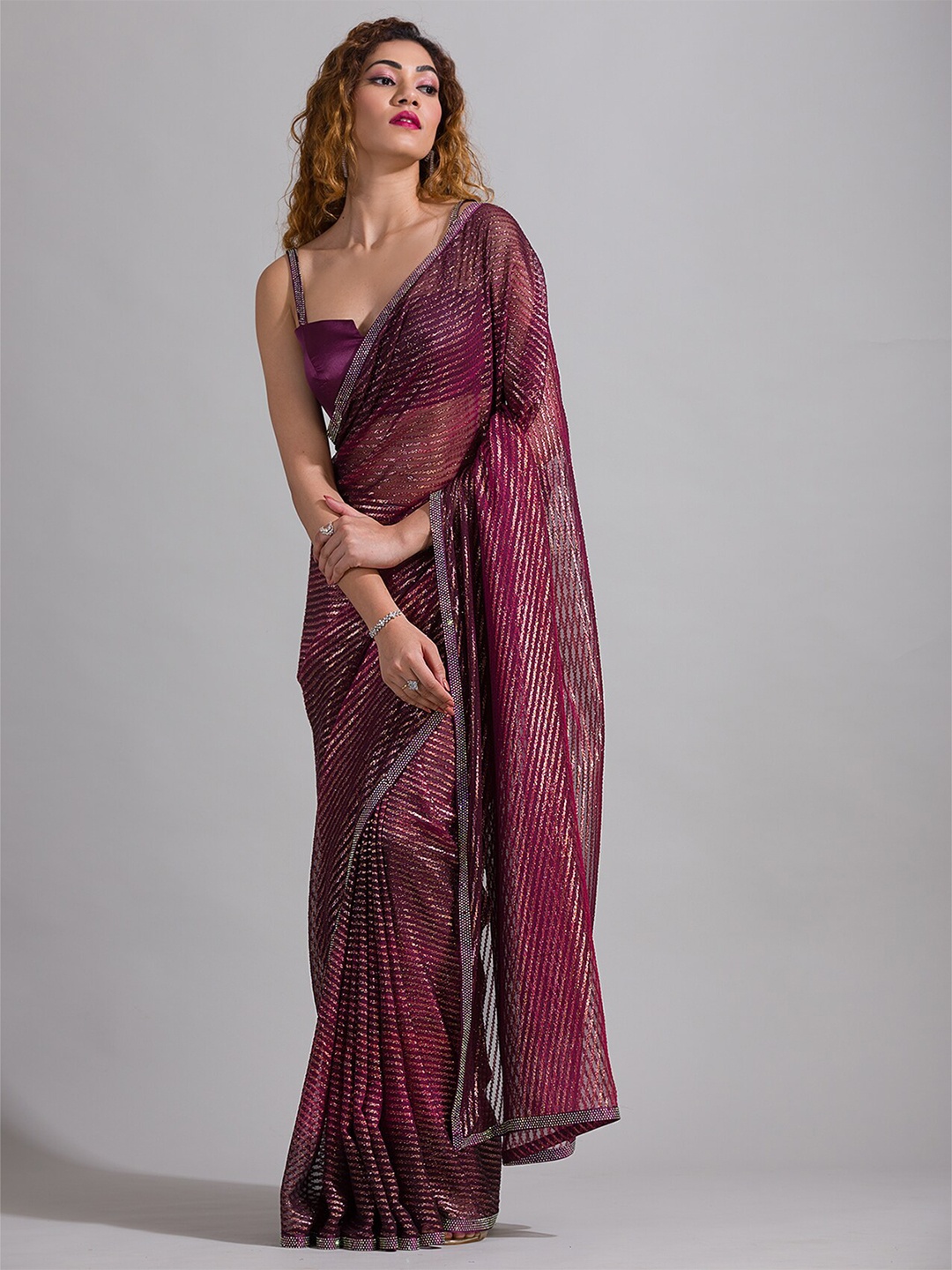 

Koskii Embellished Beads & Stones Party Saree, Maroon