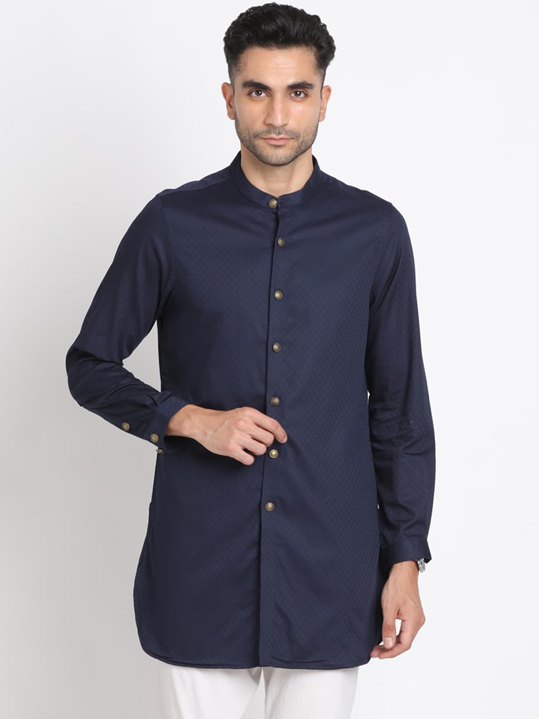 

Turtle Geometric Woven Design Jacquard Pure Cotton Kurta, Navy blue