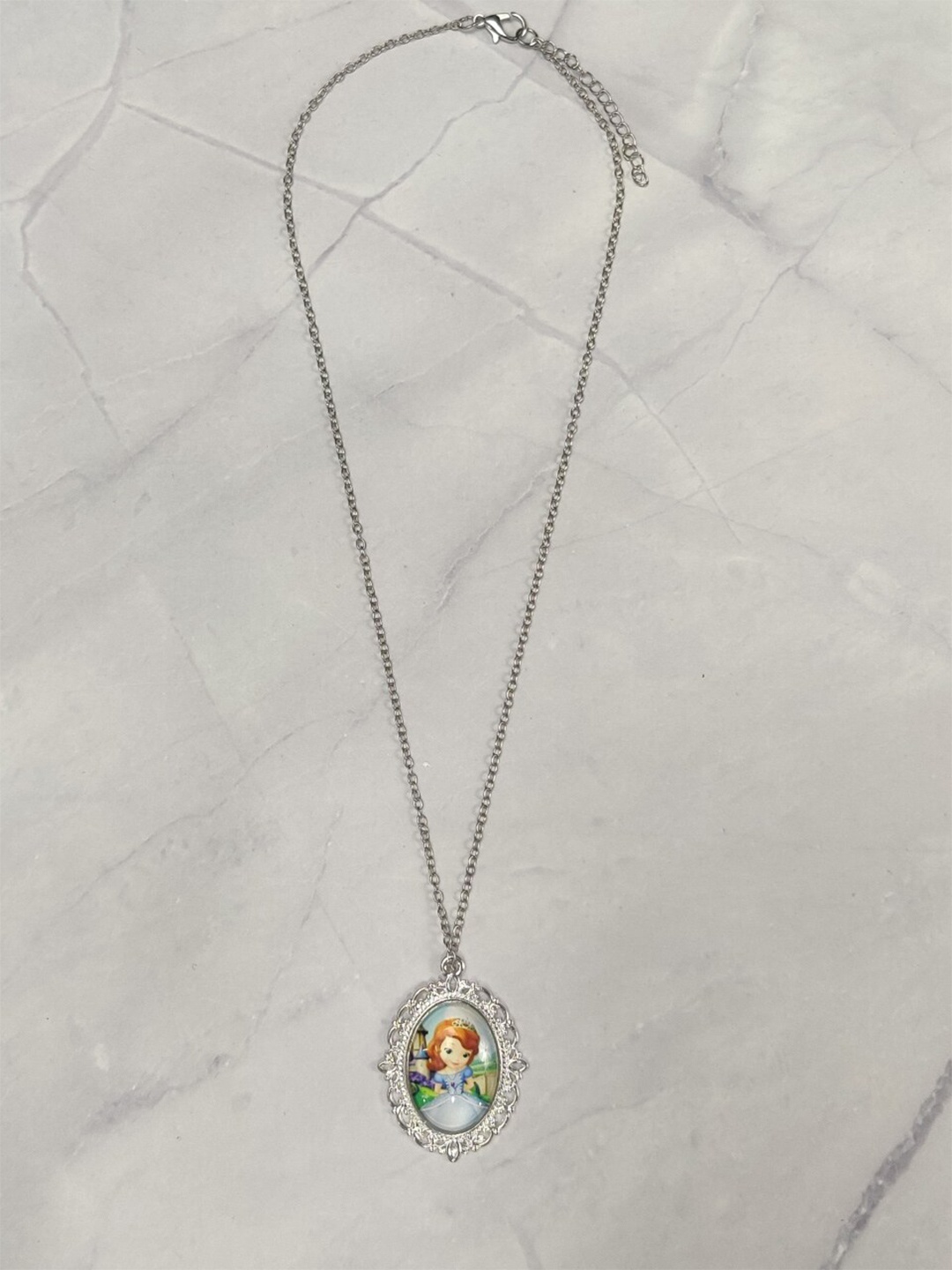 

EL REGALO Girls Silver-Plated Princess Necklace