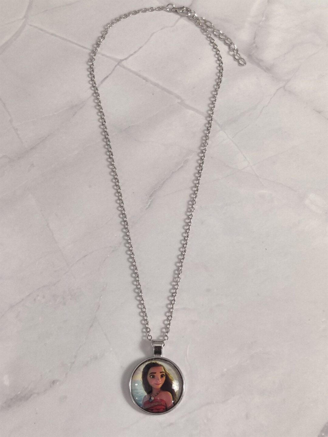 

EL REGALO Girls Pendant With Chain Rakhi Gift Set, Silver