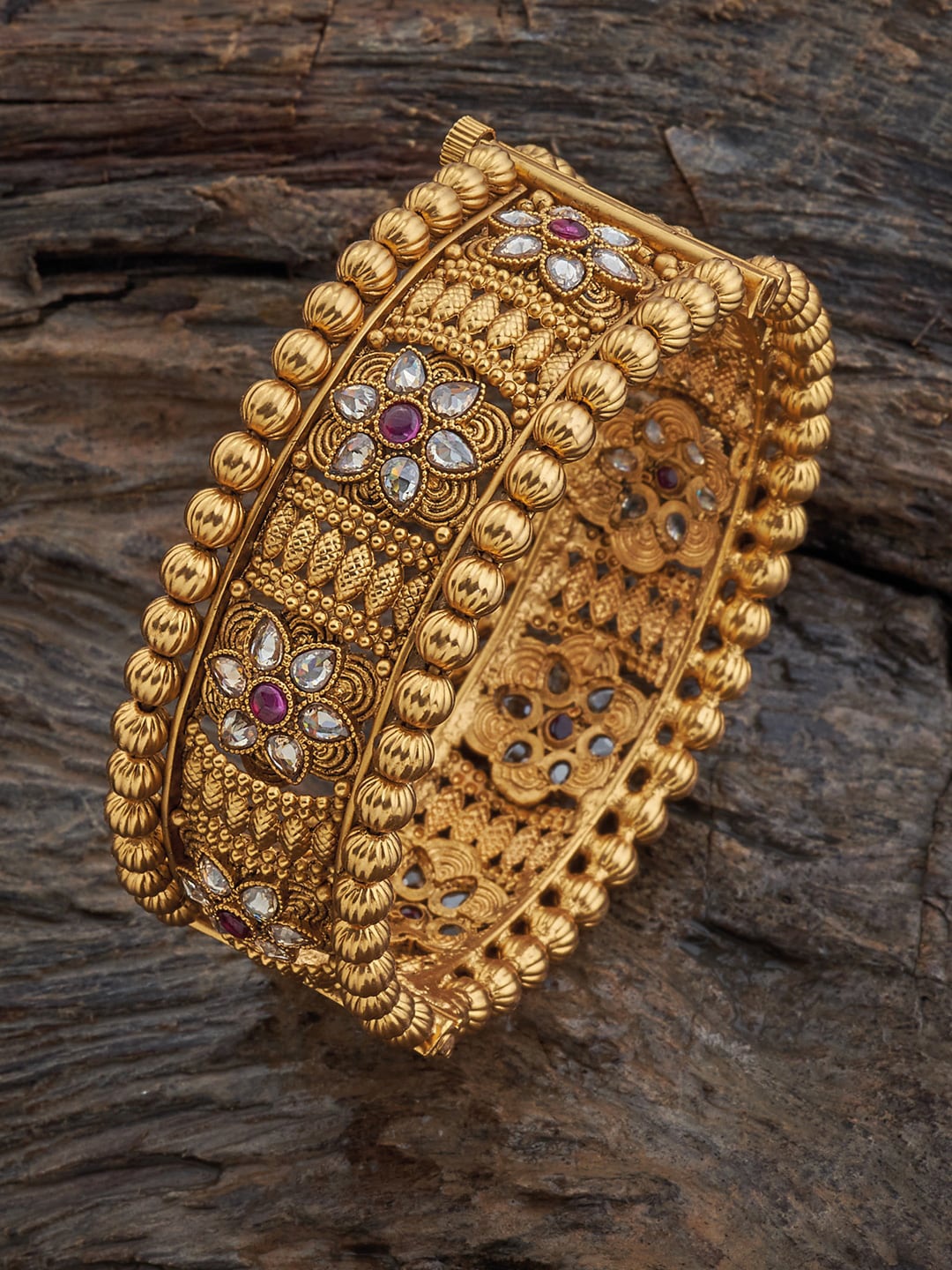 

Kushal's Fashion Jewellery Gold Plated Antique Bangle