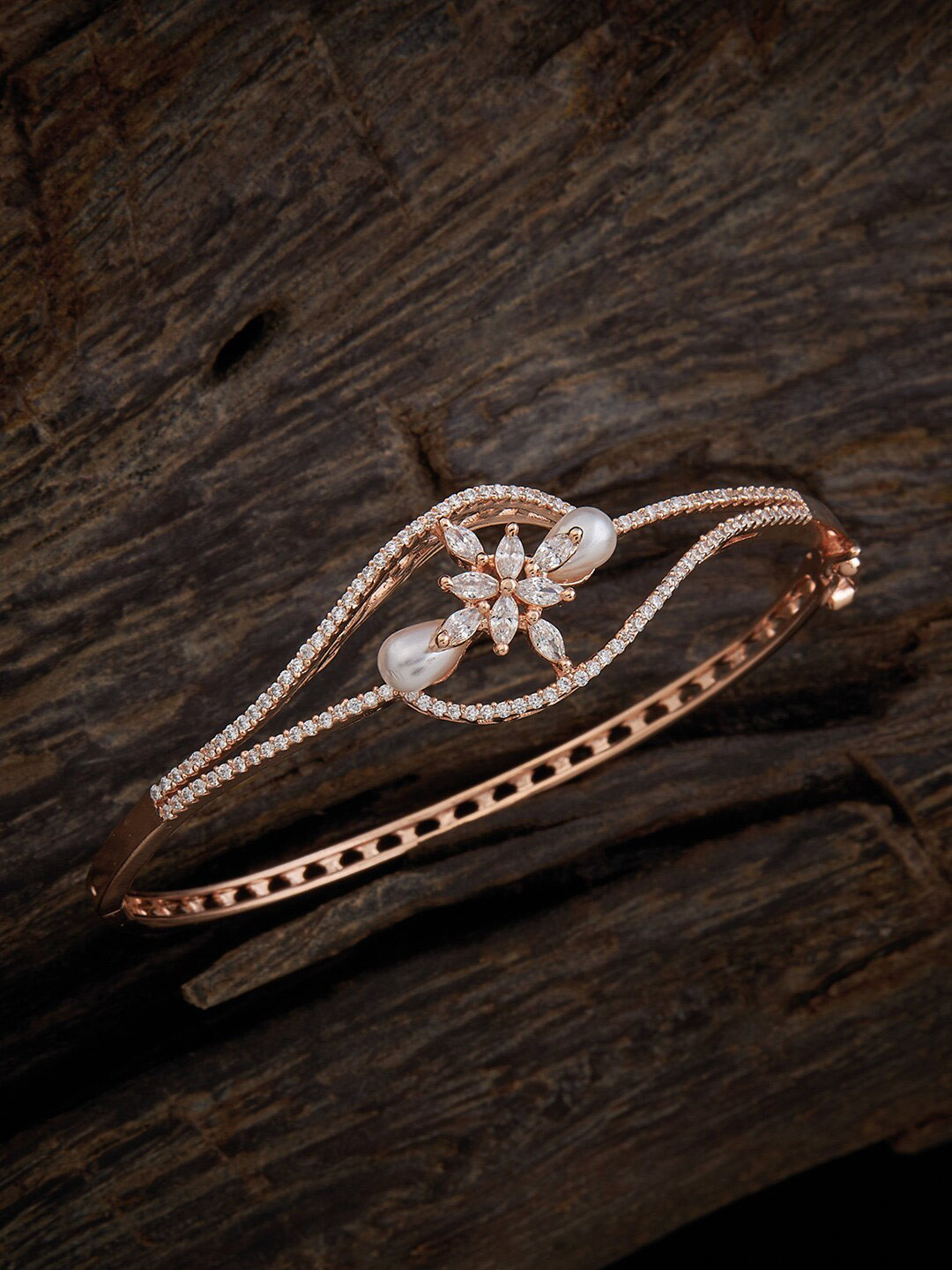 

Kushal's Fashion Jewellery Silver Rose Gold-Plated Kada Bracelet