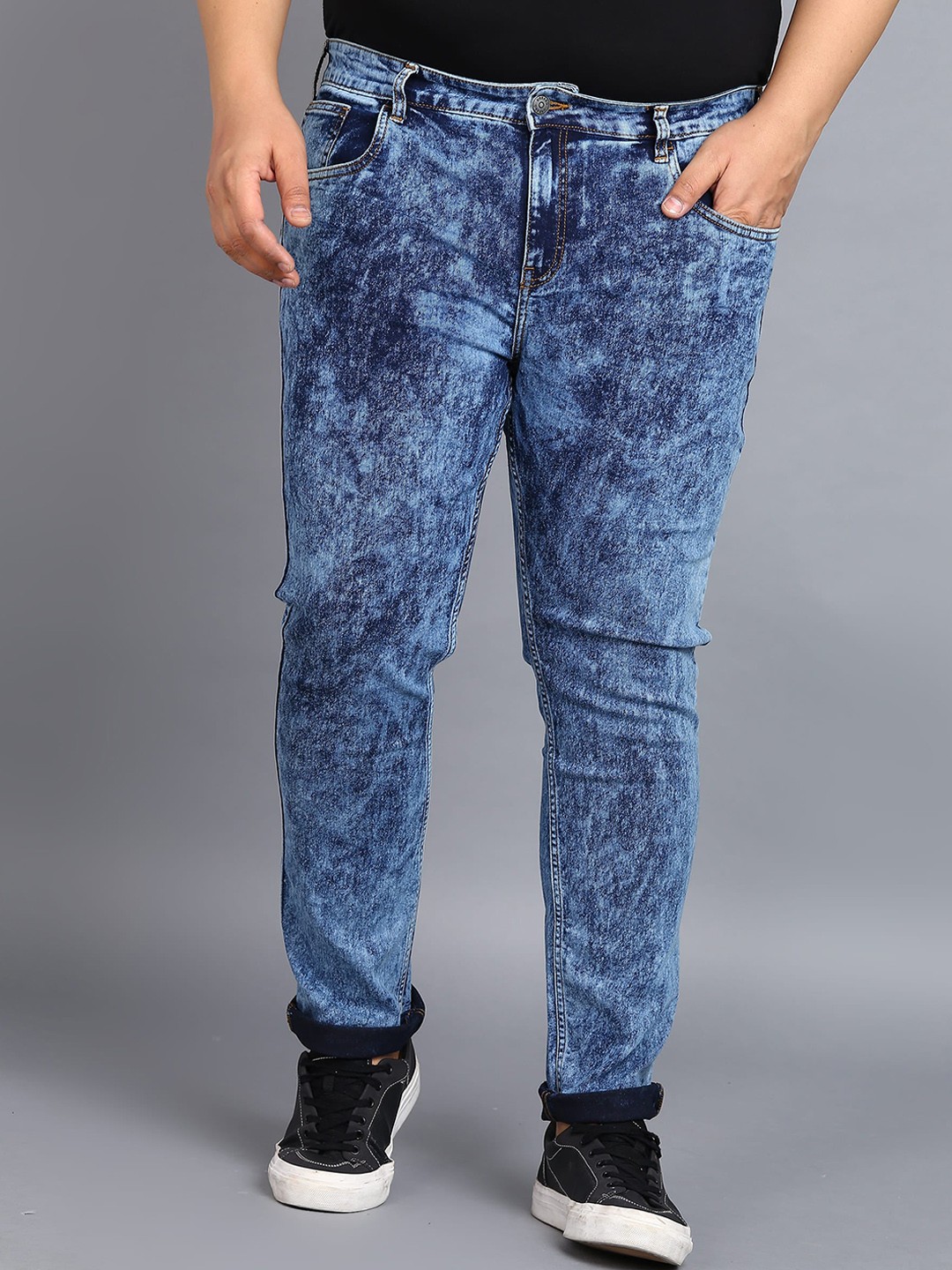 

Urbano Plus Men Clean Look Heavy Fade Stretchable Jeans, Blue