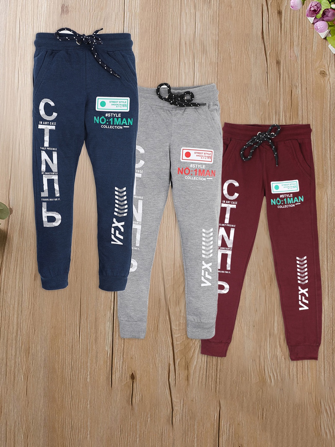 

CHIMPRALA Boys Pack Of 3 Typography Printed Cotton Joggers, Maroon