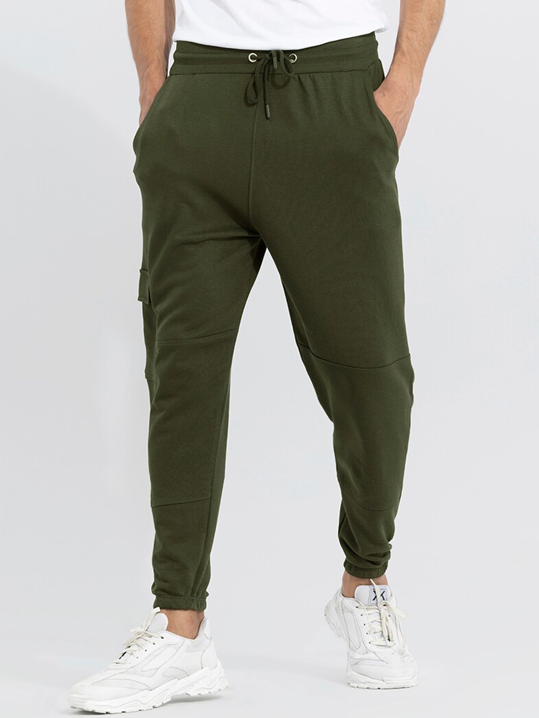 

Snitch Men Classic Slim Fit Mid-Rise Joggers, Olive