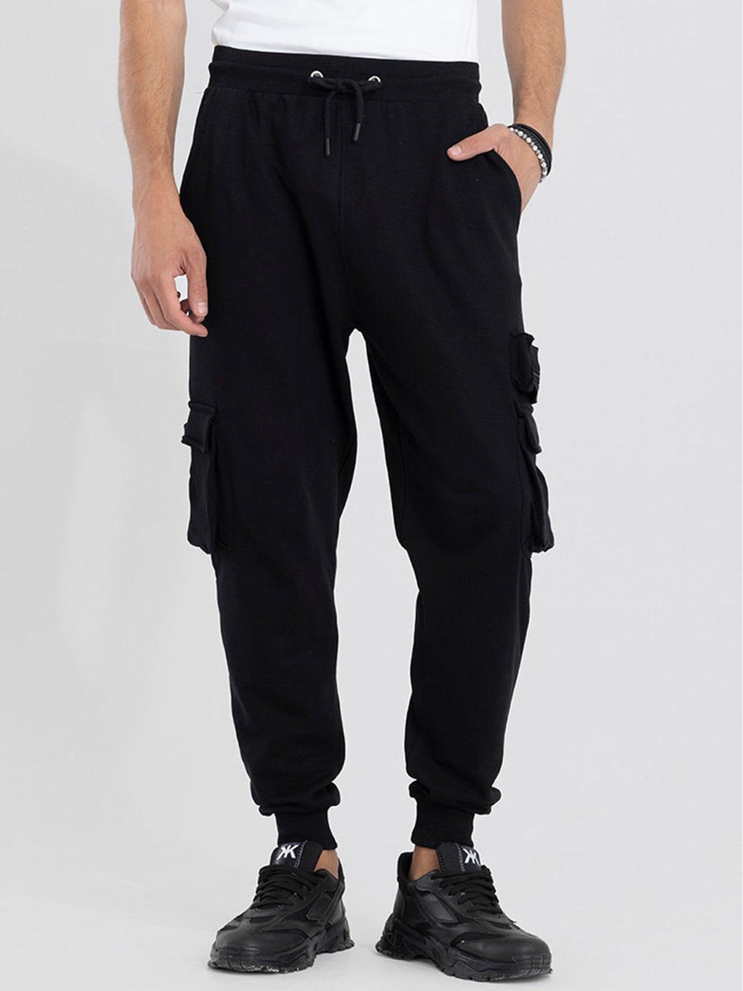 

Snitch Men Classic Slim Fit Mid-Rise Joggers, Black