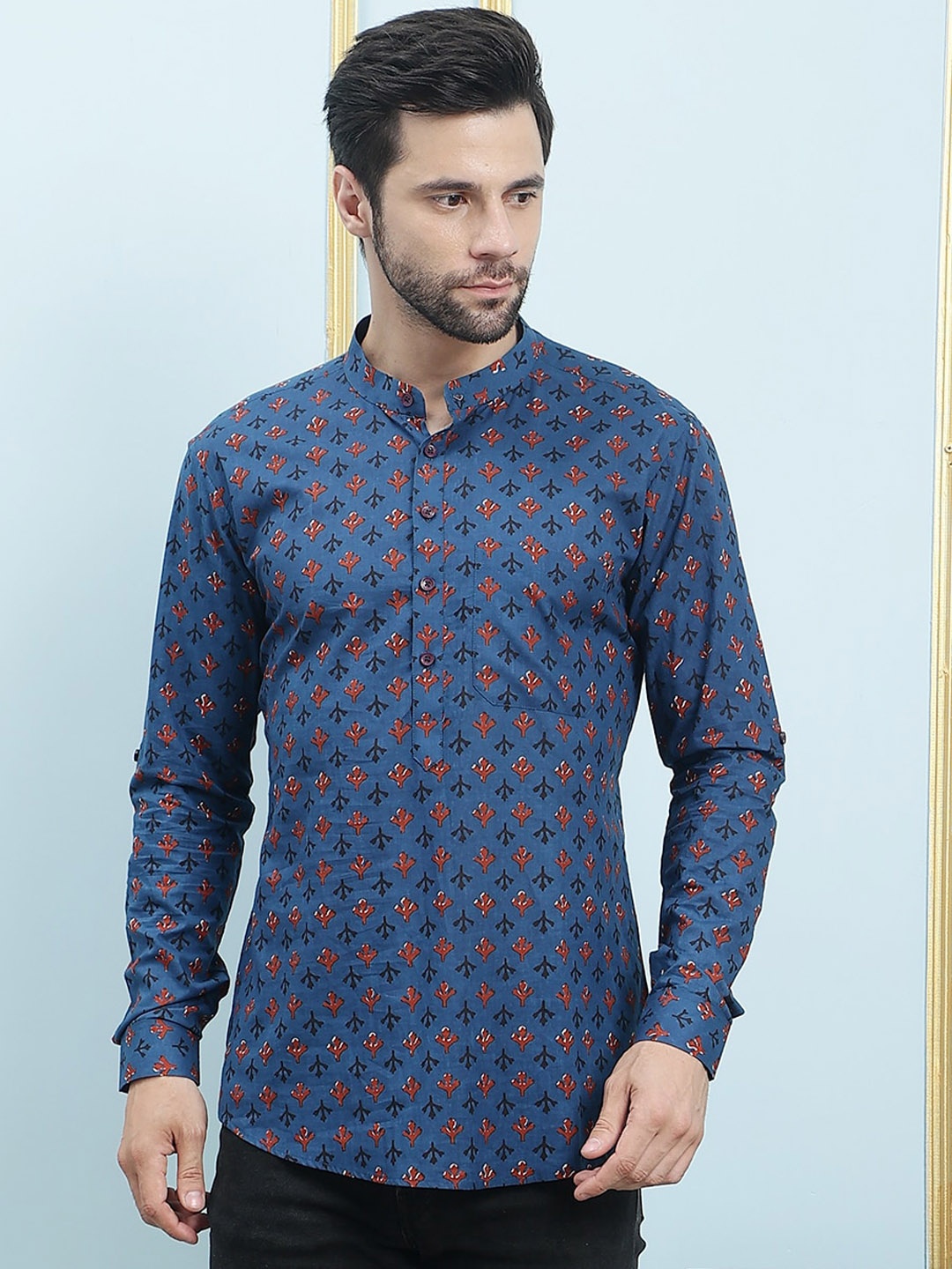 

See Designs Ethnic Motifs Printed Band Collar Pure Cotton Kurta, Blue