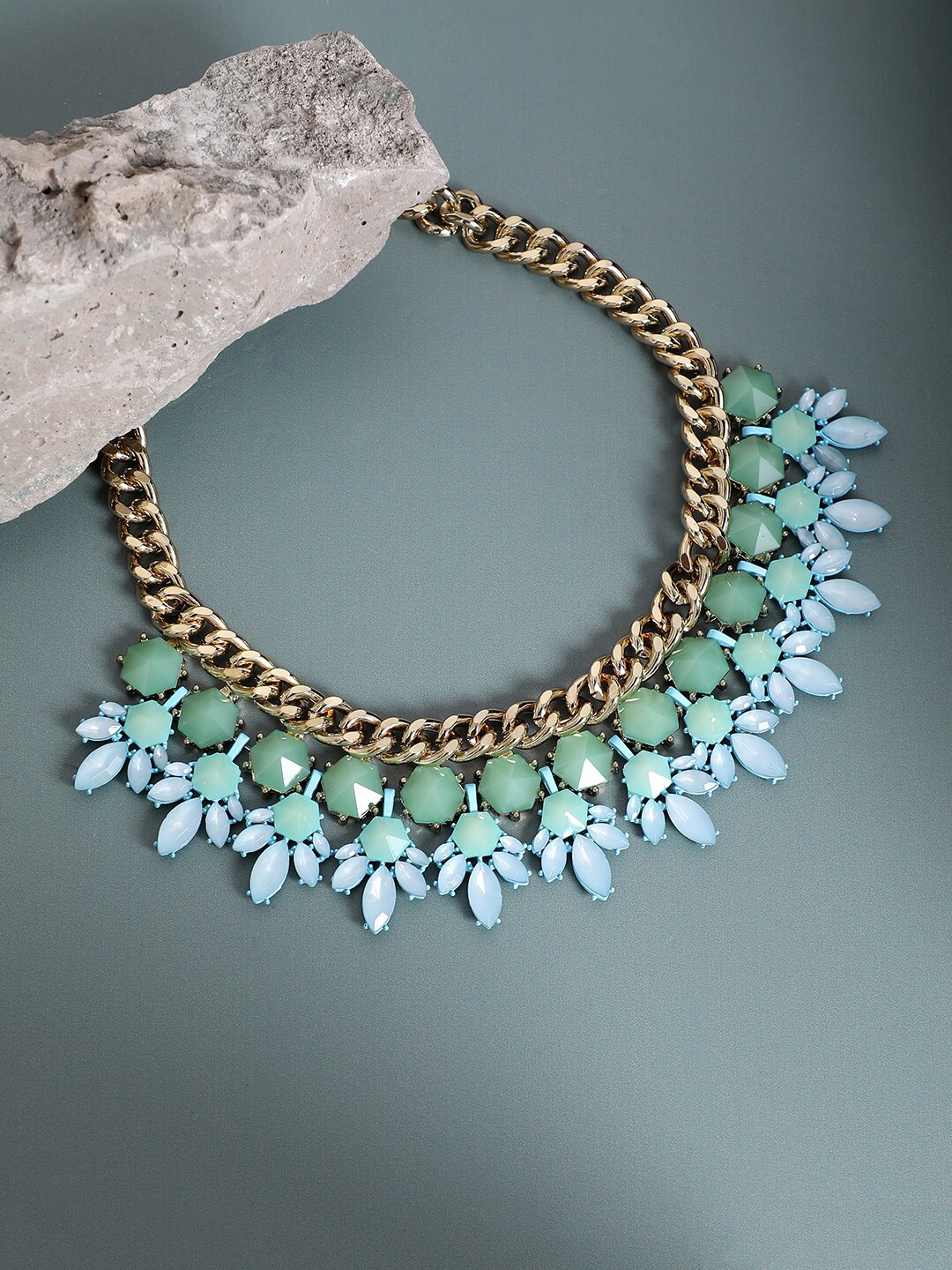 

SOHI Gold-Plated Necklace