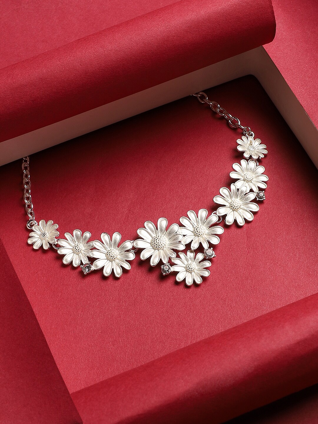 

SOHI Silver-Plated Necklace