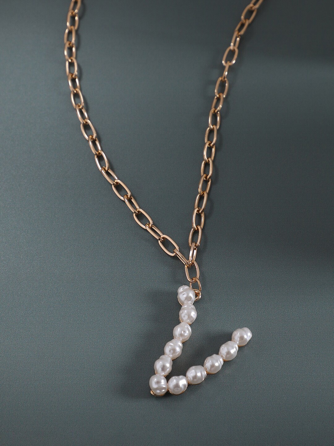 

SOHI Gold-Plated Pearls V Alphabet Necklace