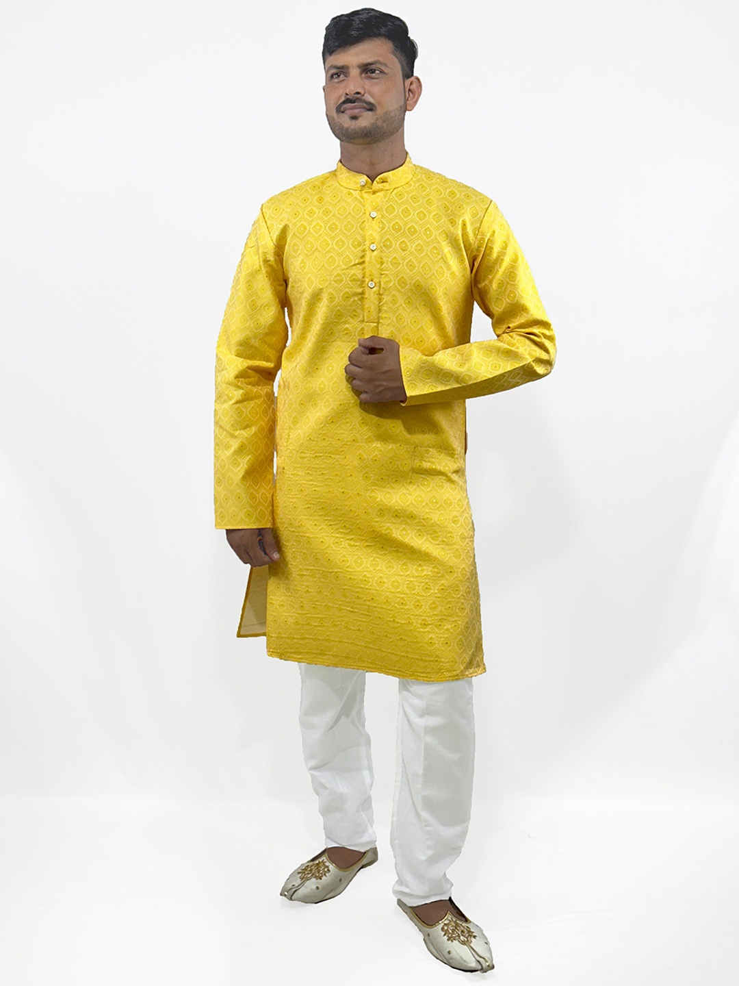 

amzira Woven Design Mandarin Collar Regular Kurta with Pyjamas, Yellow