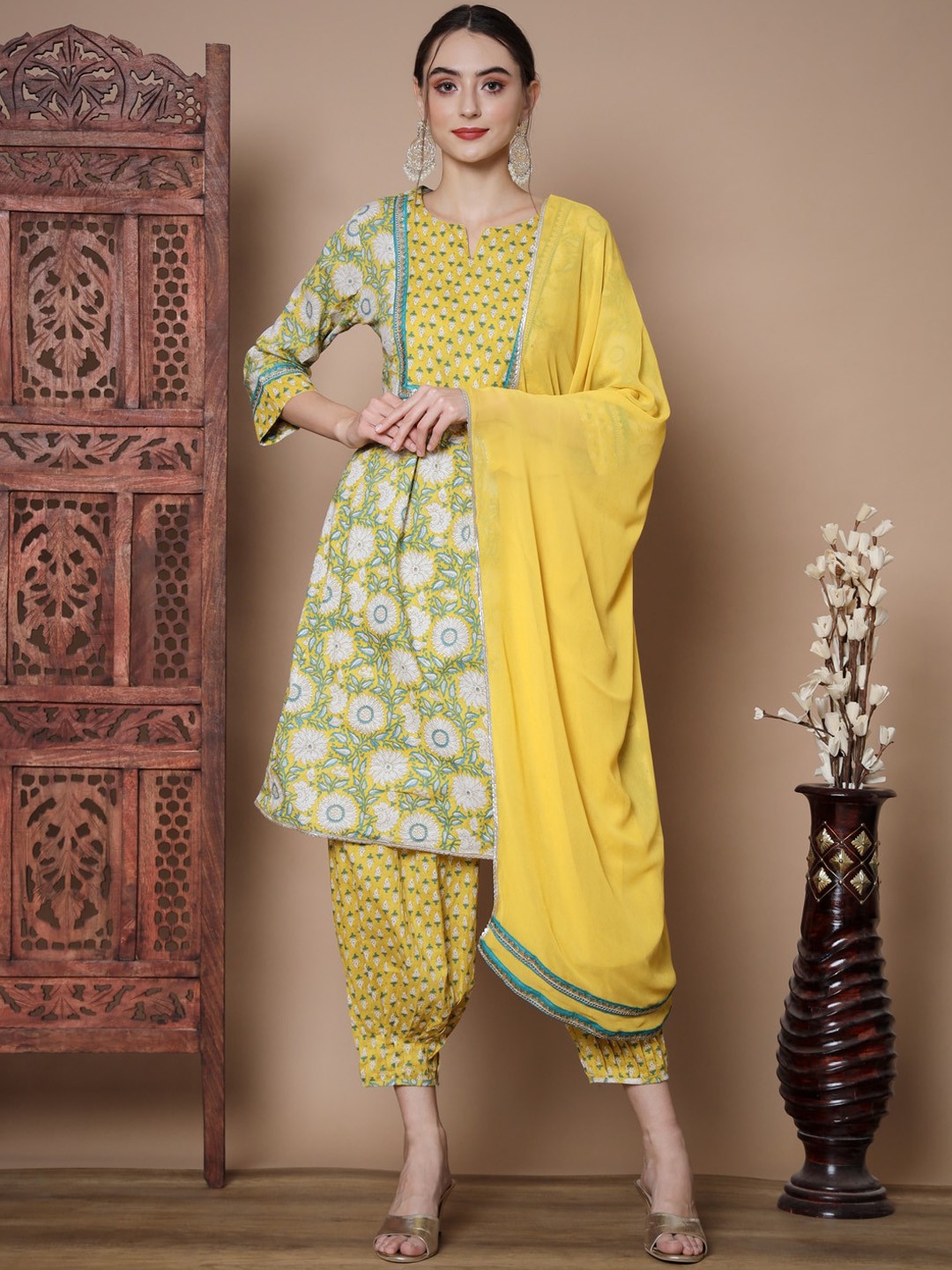 

Sangria Yellow Floral Printed Pure Cotton A-Line Kurta & Salwar With Dupatta