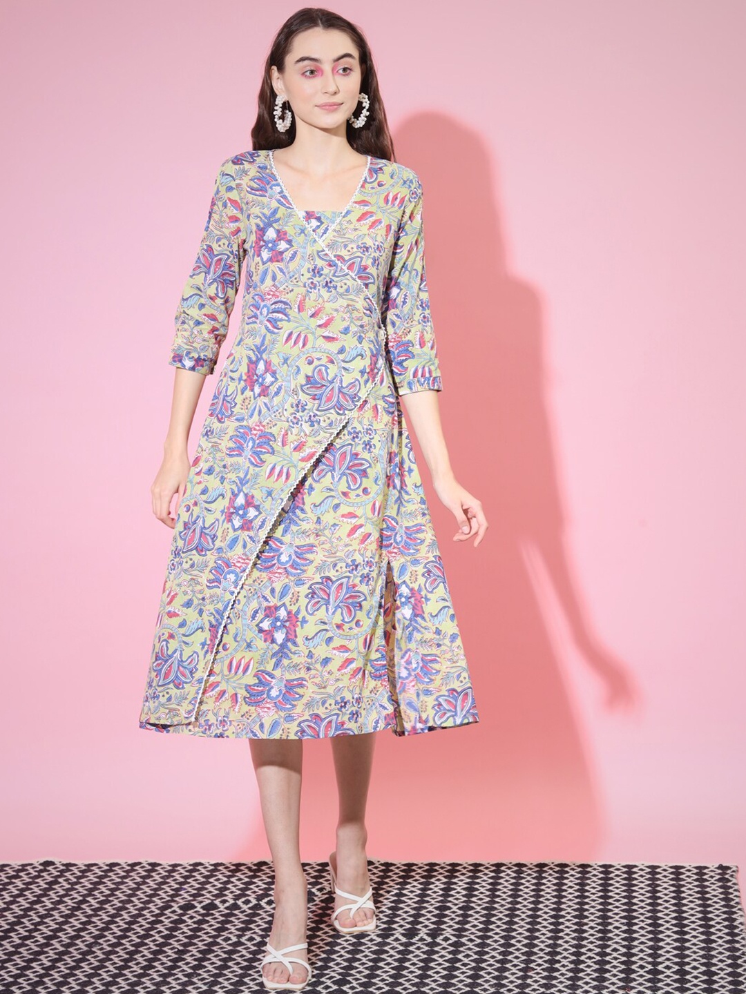 

Sangria Floral Printed V-Neck Cotton A-Line Ethnic Dresses, Purple