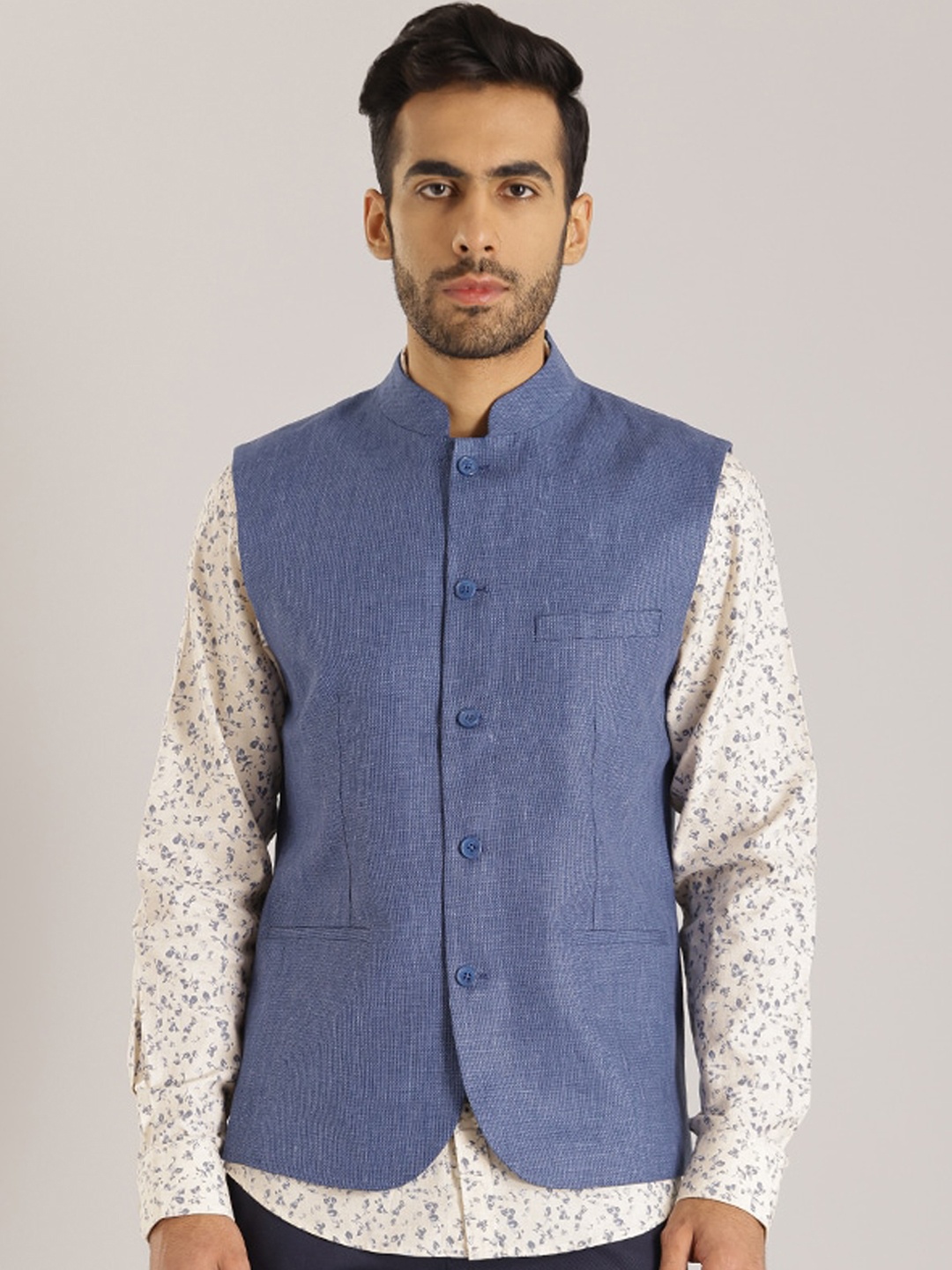 

Indian Terrain Pure Linen Nehru Jacket, Navy blue