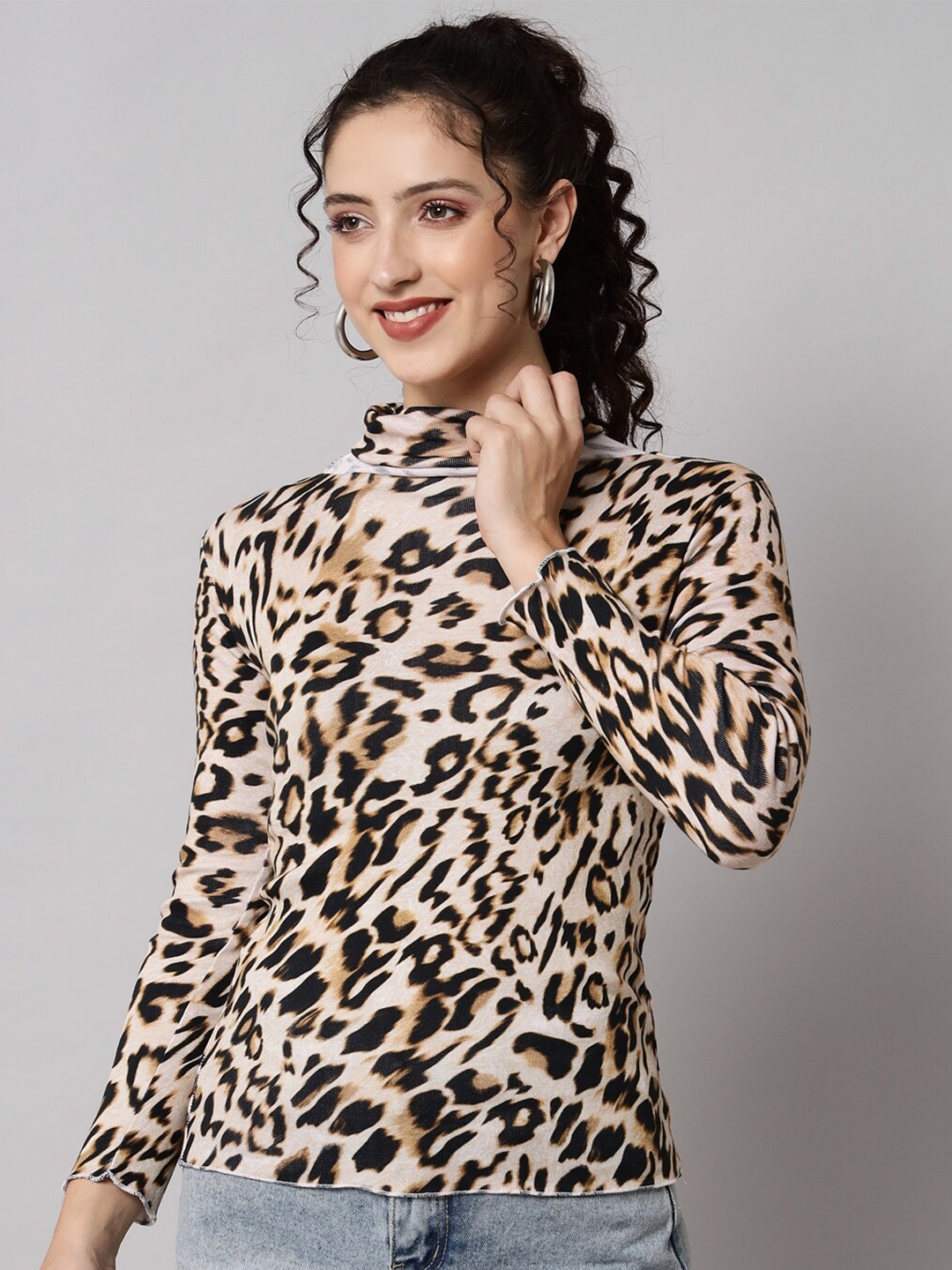 

BAESD Animal Printed High Neck Regular Top, Beige