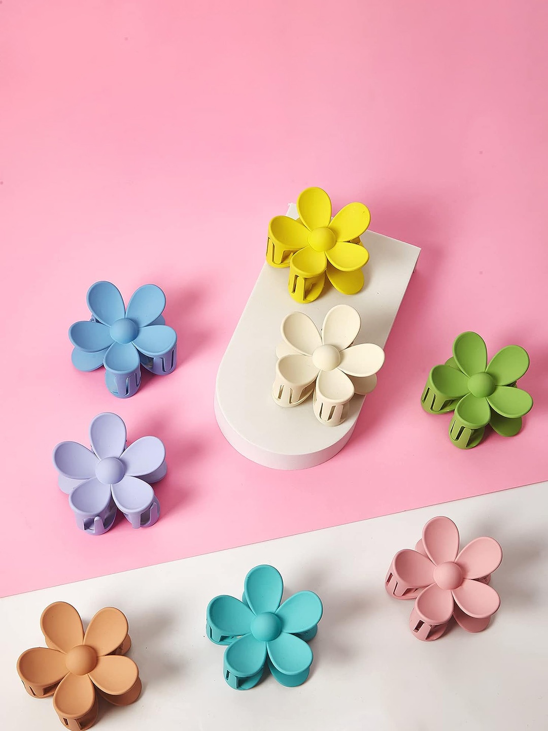 

CHANDERKASH Set of 6 Assorted Matte Finish Floral Shaped Claw Clips