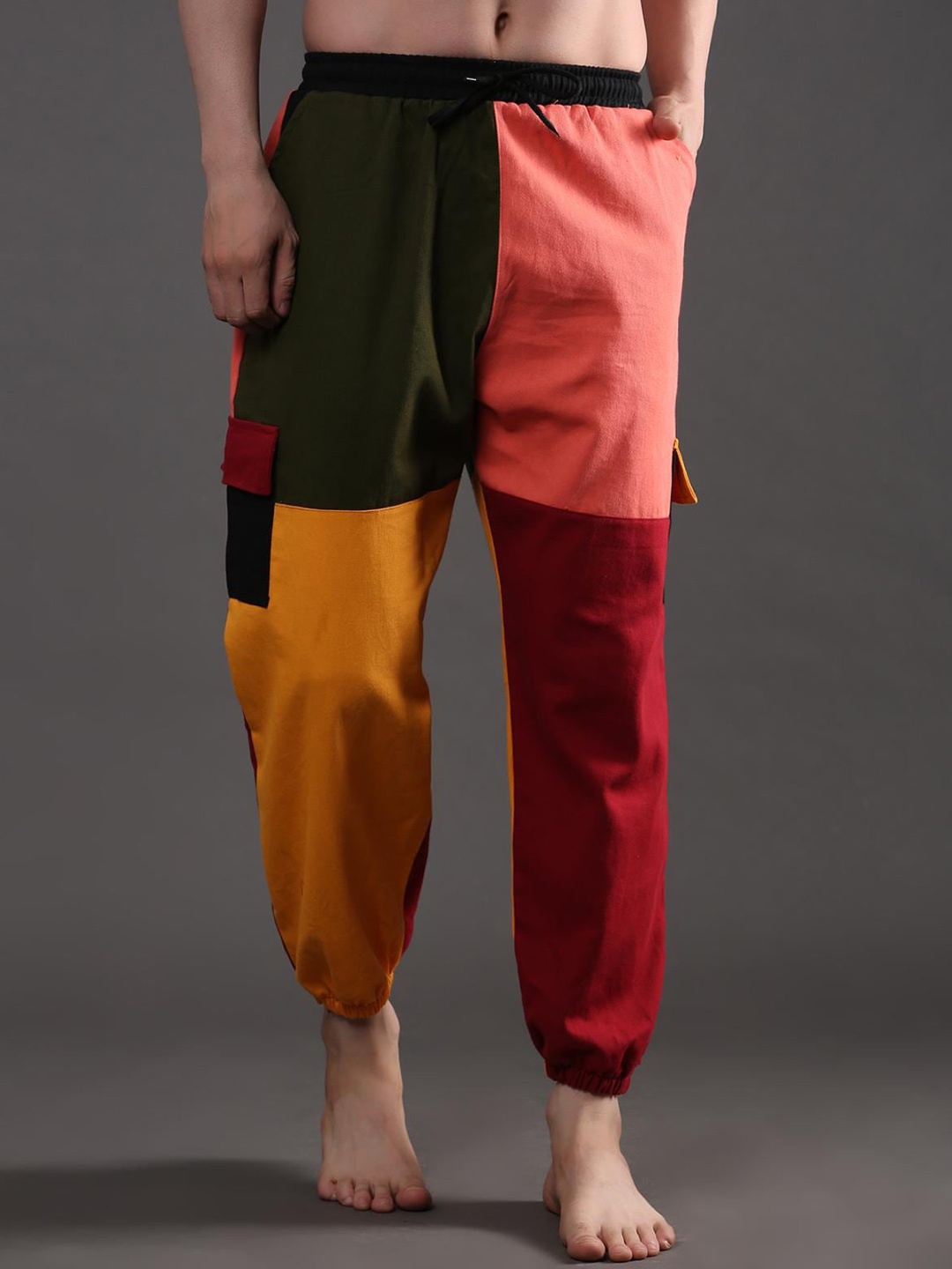 

The Dance Bible Men Colorblocked Twill Joggers, Peach
