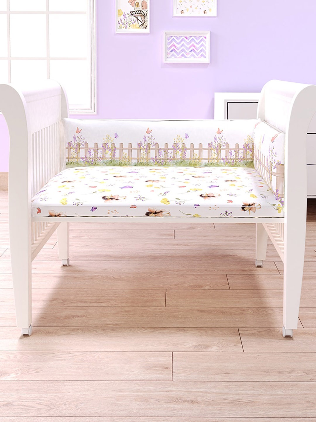 

Fancy Fluff Infants Printed Organic Cotton Baby Half Bumper, White