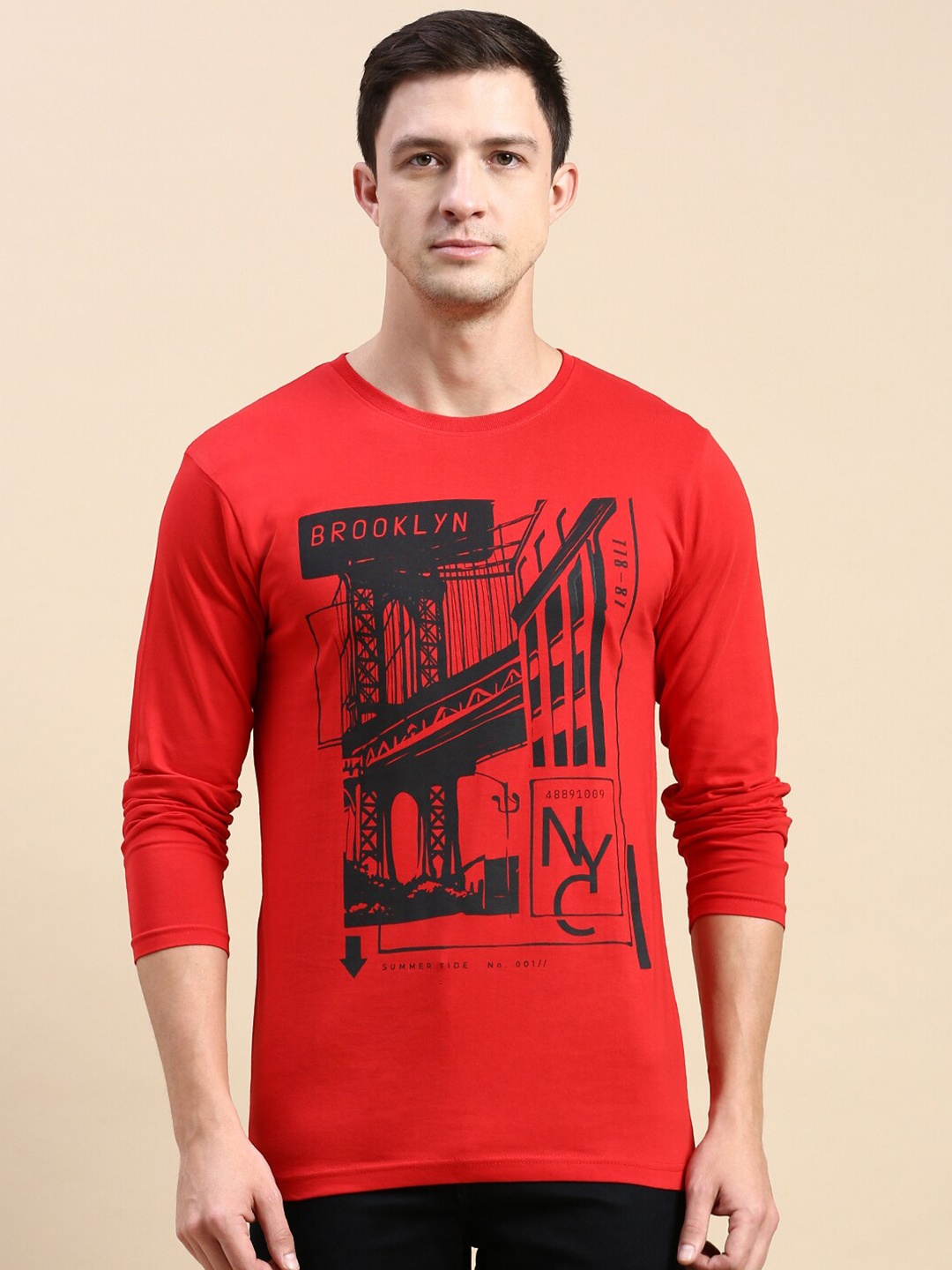 

BLACK RADIO Graphic Printed Pure Cotton T-shirt, Red